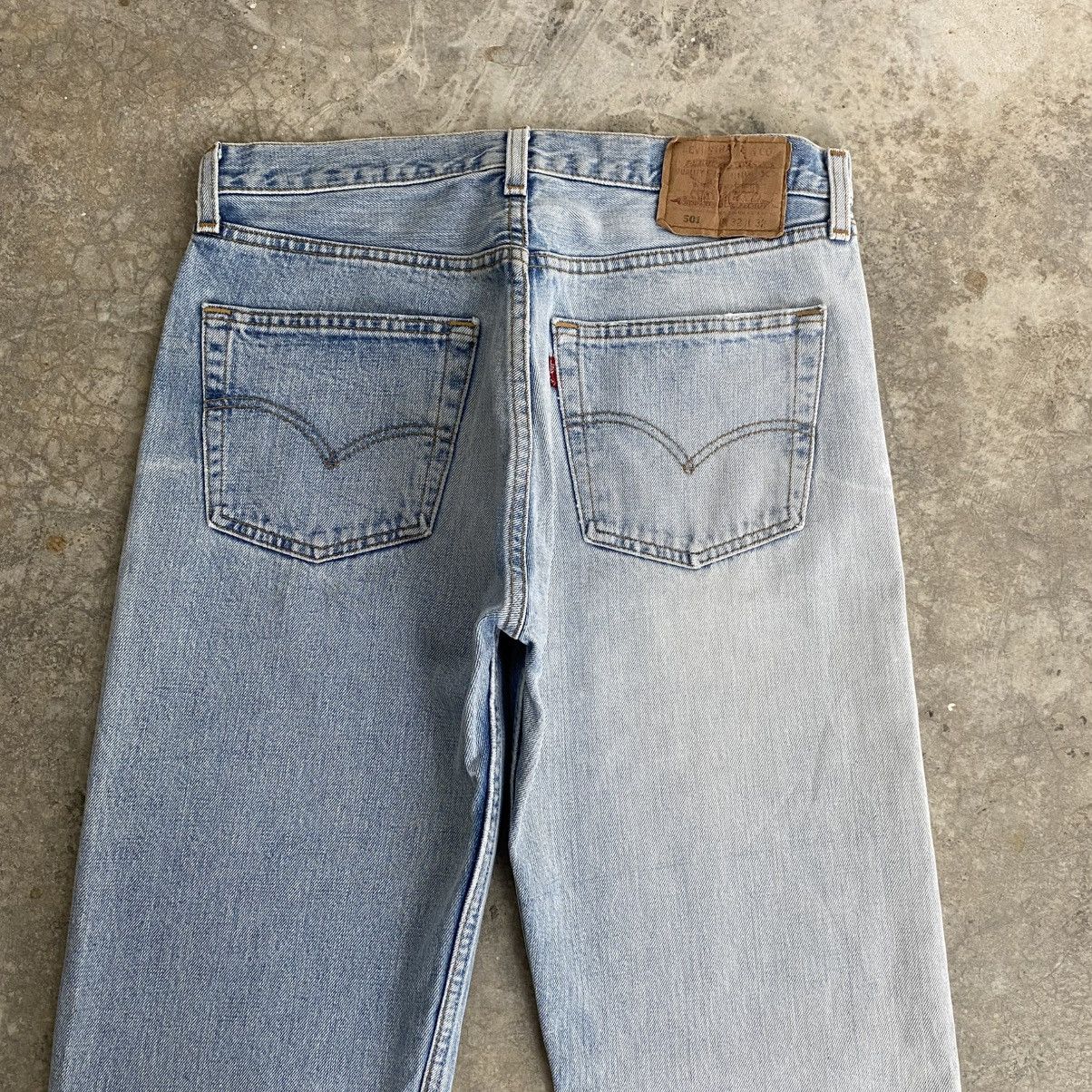 Levi's Vintage Late 90’s Levis 501 Faded Light Blue Jeans Size US 31 - 14 Thumbnail