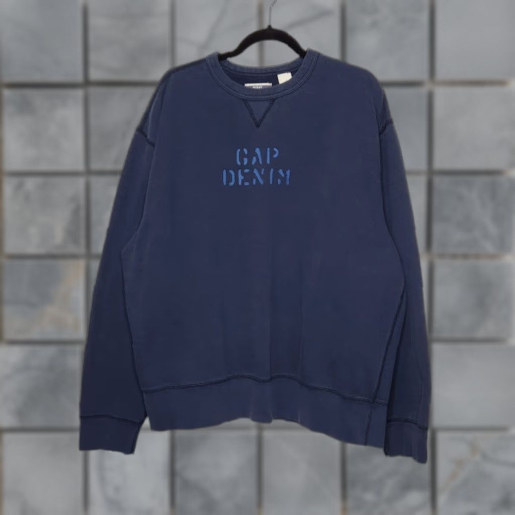 Gap VINTAGE Gap Denim y2k Crewneck Sweatshirt Blue VTG 2XL Unisex Adults Pullover Sweatshirt Blue VTG 90s Womens/Mens Size US XXL / EU 58 / 5 - 1 Thumbnail