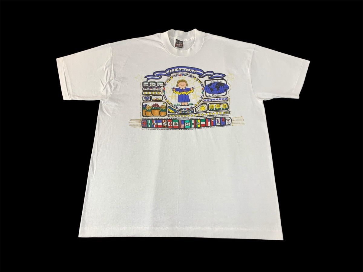 Vintage 90s Altruso International NGO All National Flag Printed Tee Size US XL / EU 56 / 4 - 1 Thumbnail