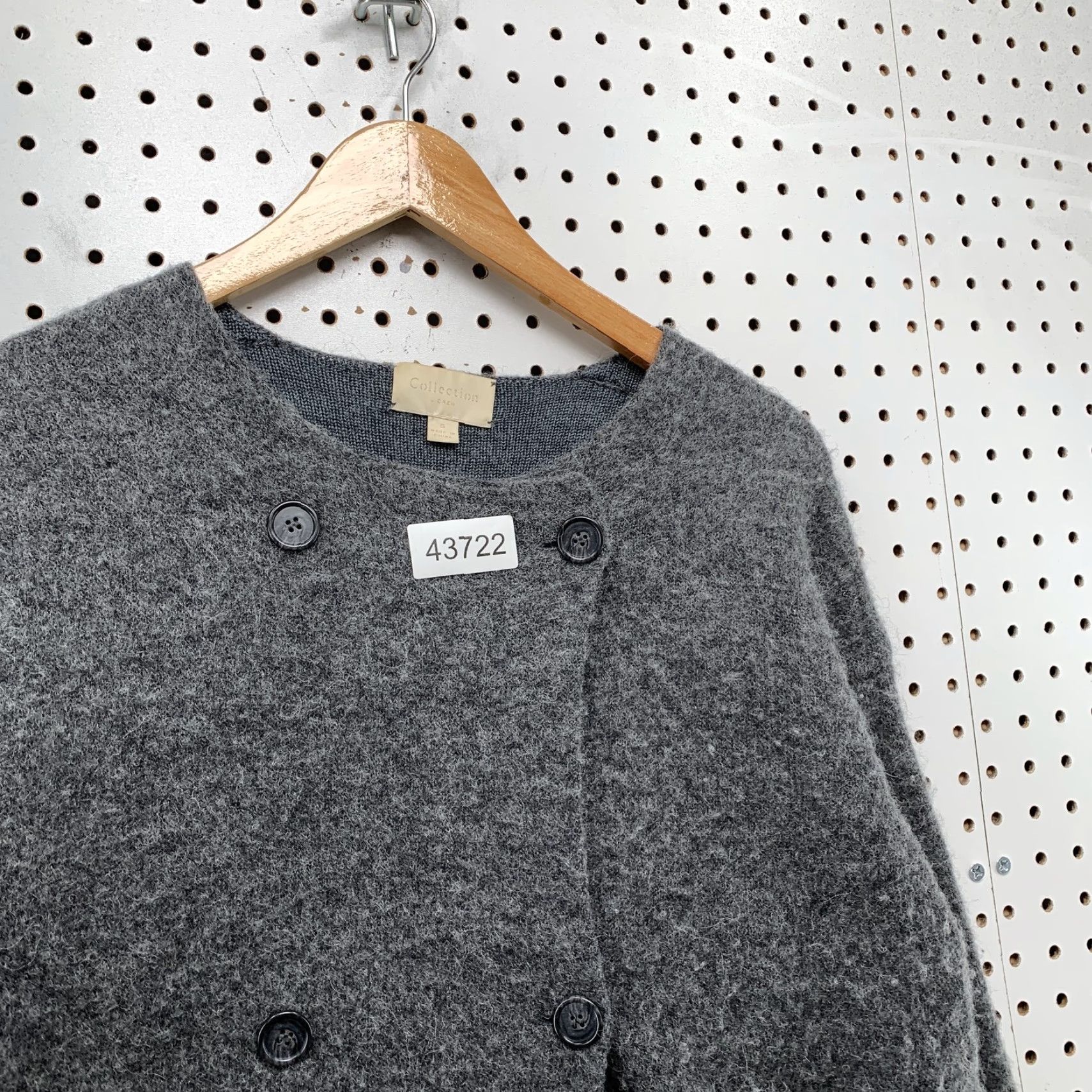 J.Crew J.CREW Wool Alpaca Blend Cardigan Gray Cardigan Womens Small Button Up Collection Wool Alpaca Blend Gray Cardigan Womens Small Button Up JCrew Size S / US 4 / IT 40 - 7 Thumbnail