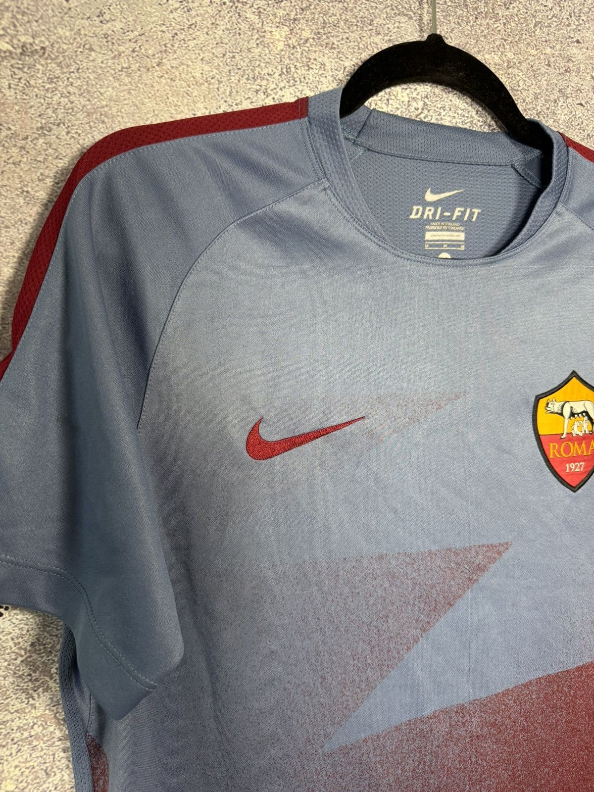 Nike × Vintage Vintage AS Roma 2016/17 Nike Training Pre-Match Jersey Size US M / EU 48-50 / 2 - 8 Thumbnail