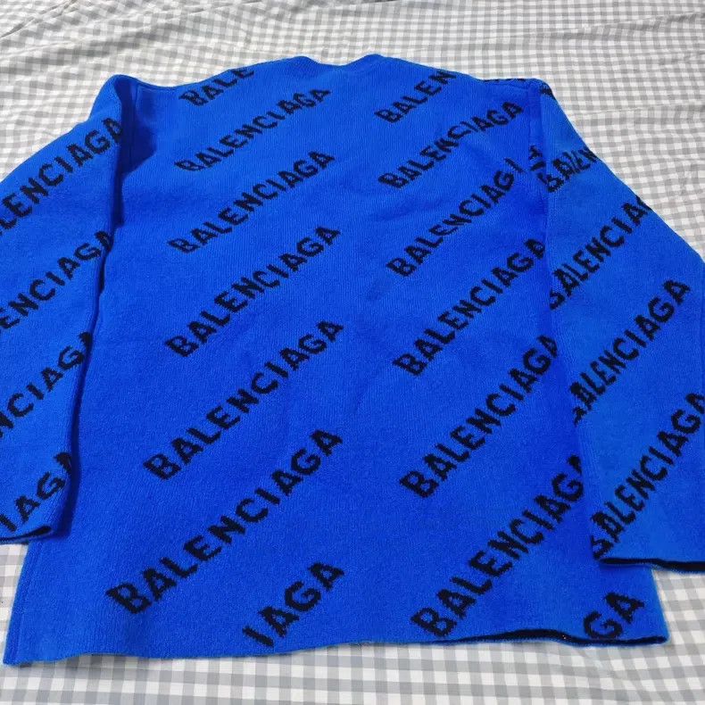 Balenciaga Balenciaga sweater Size US S / EU 44-46 / 1 - 3 Thumbnail