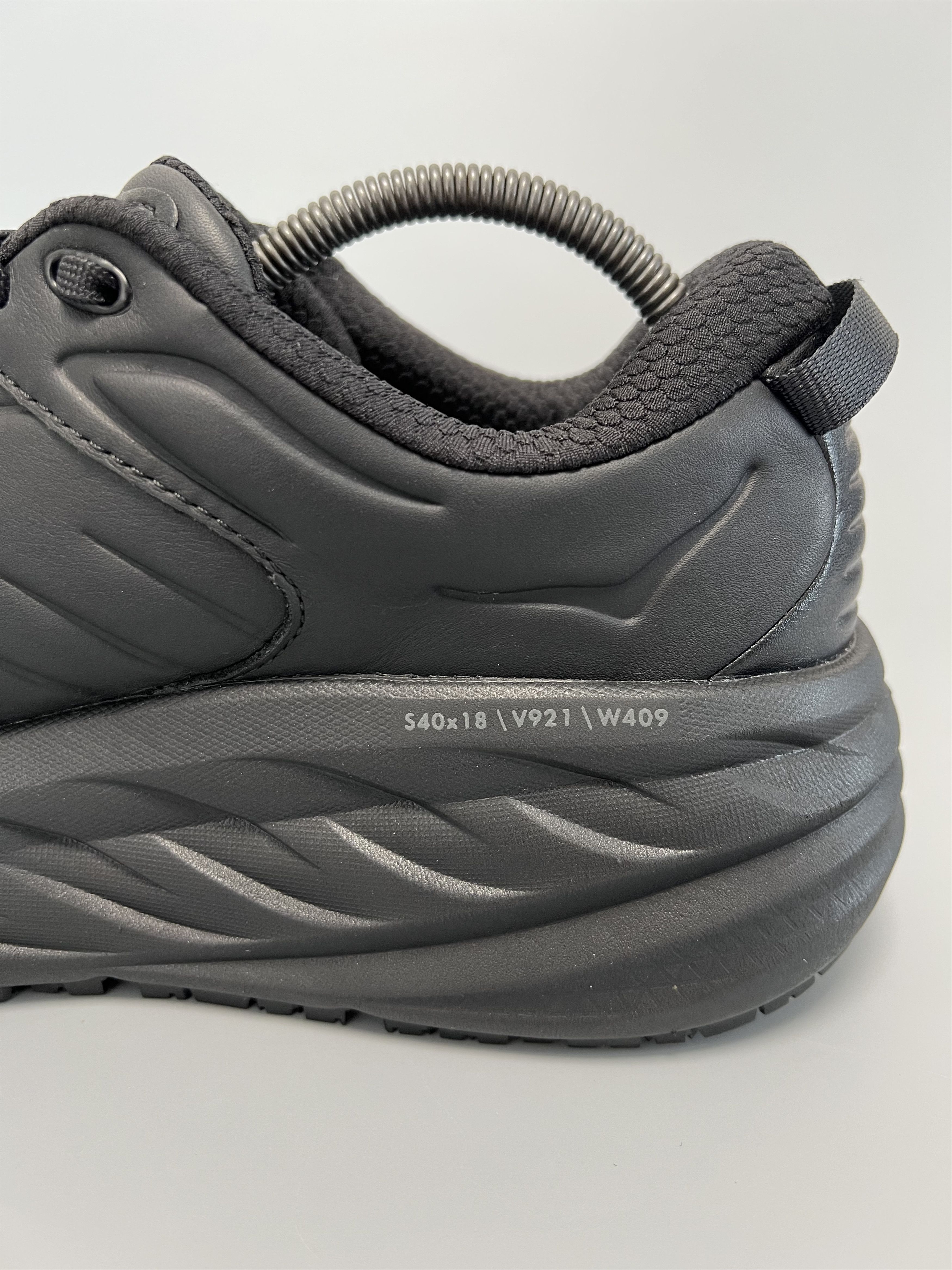 Hoka 11 EE Hoka One One Bondi SR Wide Running Shoes Walking Gym Size US 11 / EU 44 - 11 Thumbnail