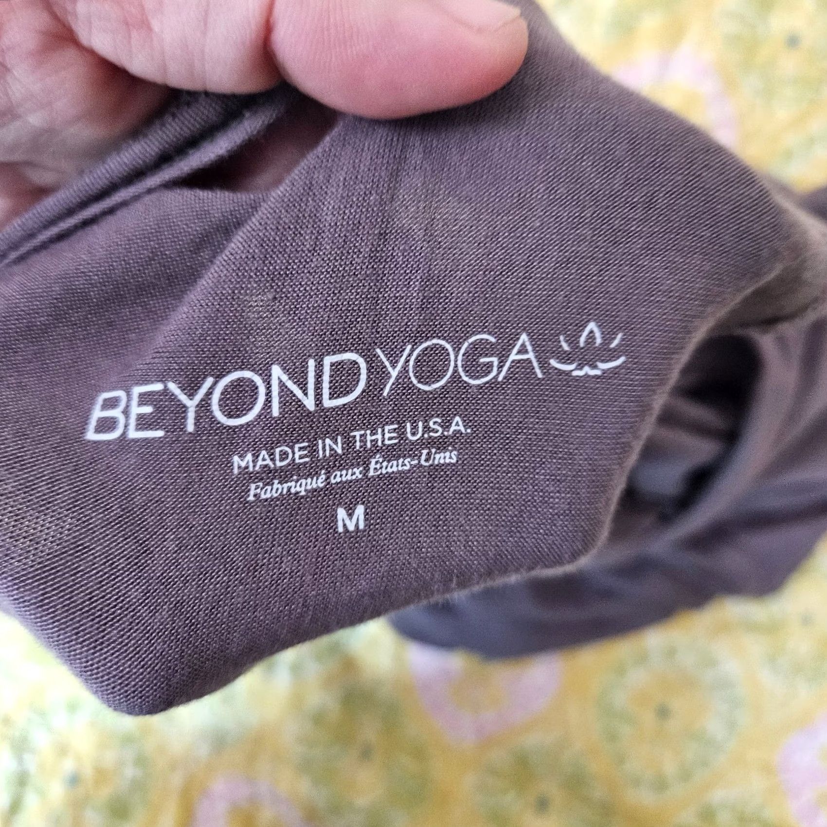 Beyond Yoga Beyond Yoga Women's Tank Size M Brown V-neck Cross Back Tee M Brown Sleeveless Solid Pattern Regular Fit Adult Womens Size M / US 6-8 / IT 42-44 - 5 Thumbnail