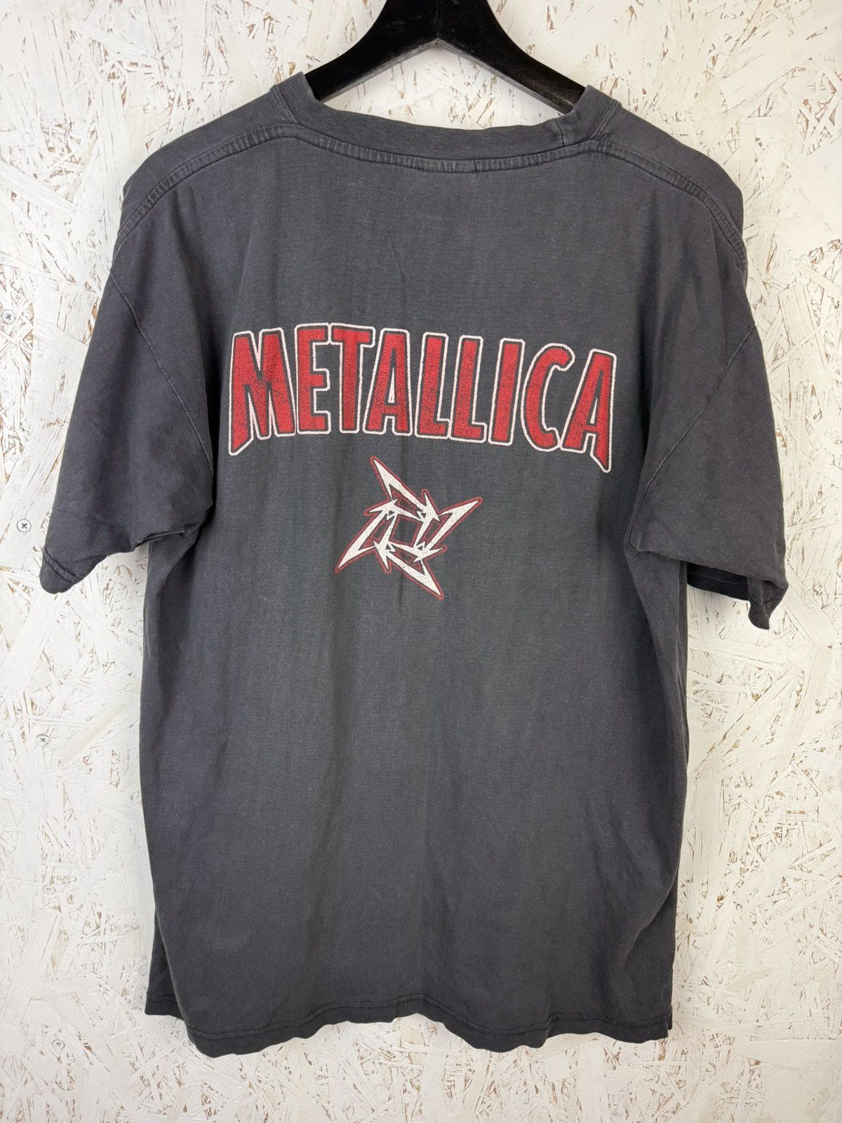 Band Tees Vintage Metallica Lightning Strike Euro Bootleg T-Shirt L Size US L / EU 52-54 / 3 - 5 Thumbnail
