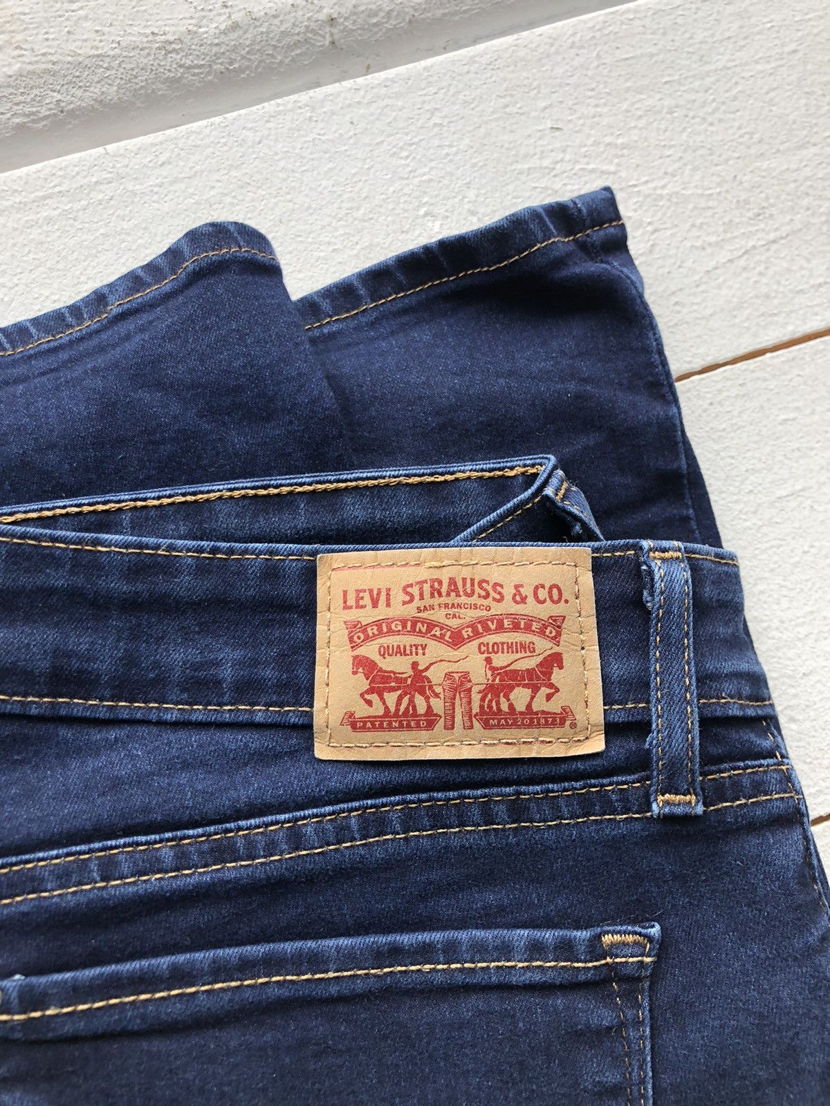 Levi's Levi’s vintage Bell Bottom Jeans Y2K Size 29" - 8 Thumbnail