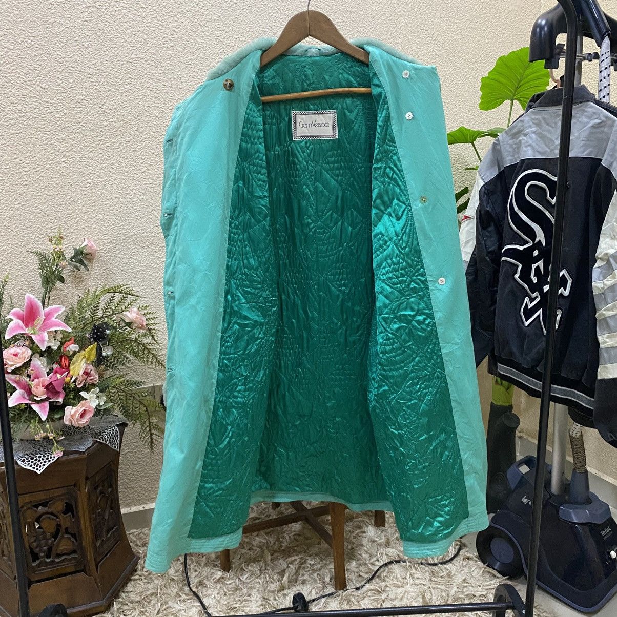 Versace ☀️Gianni Versace oversized leather collar coat Size L / US 10 / IT 46 - 11 Thumbnail