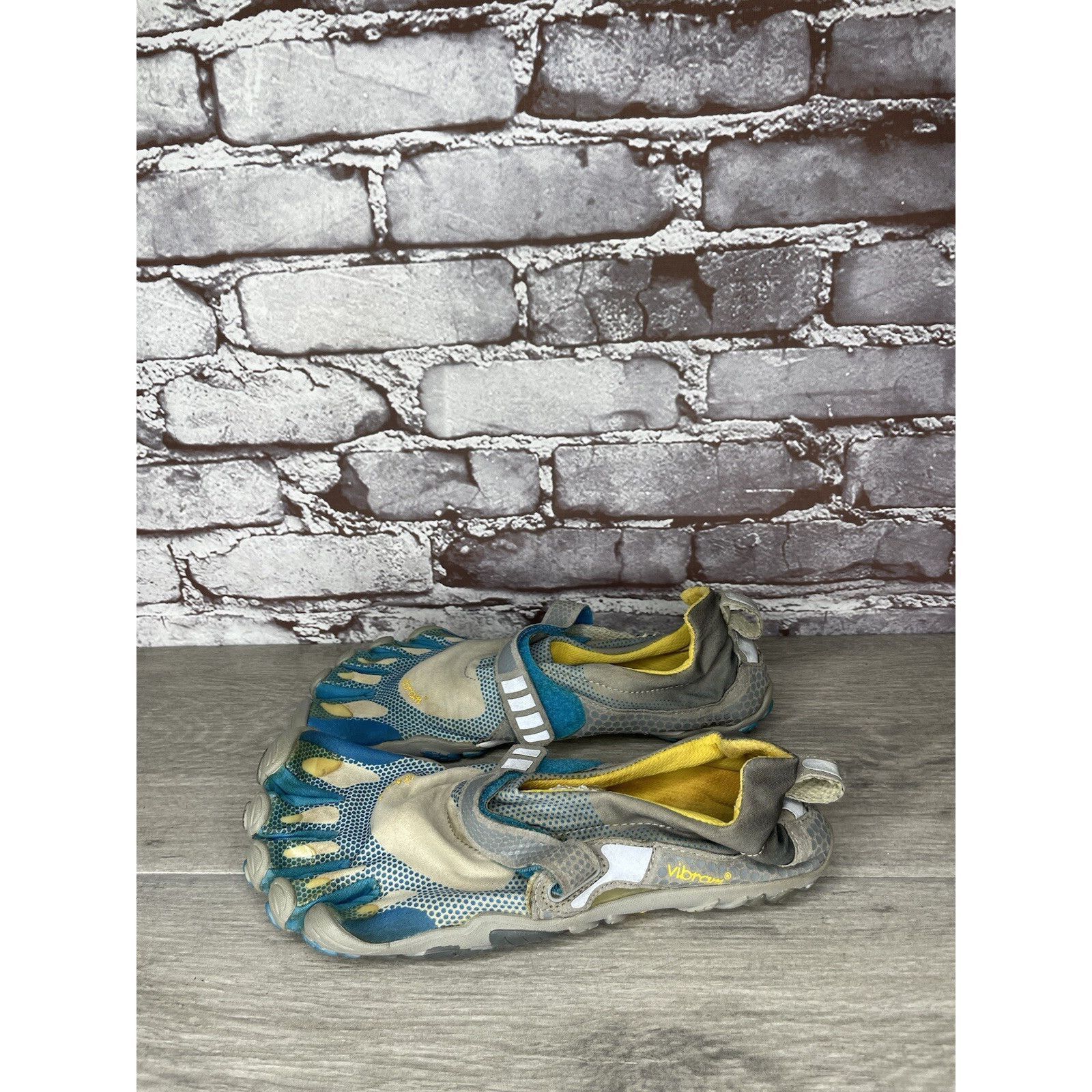 Vibram VIBRAM FiveFingers Gray Blue Textile Barefoot Running Shoes Size US 7.5 / IT 37.5 - 24 Thumbnail