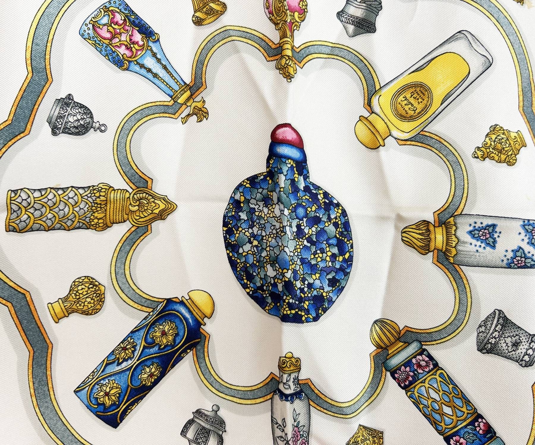 Hermes Hermes Vintage Pink Blue perfume Qu Importe le Flacon Scarf Size ONE SIZE - 2 Thumbnail