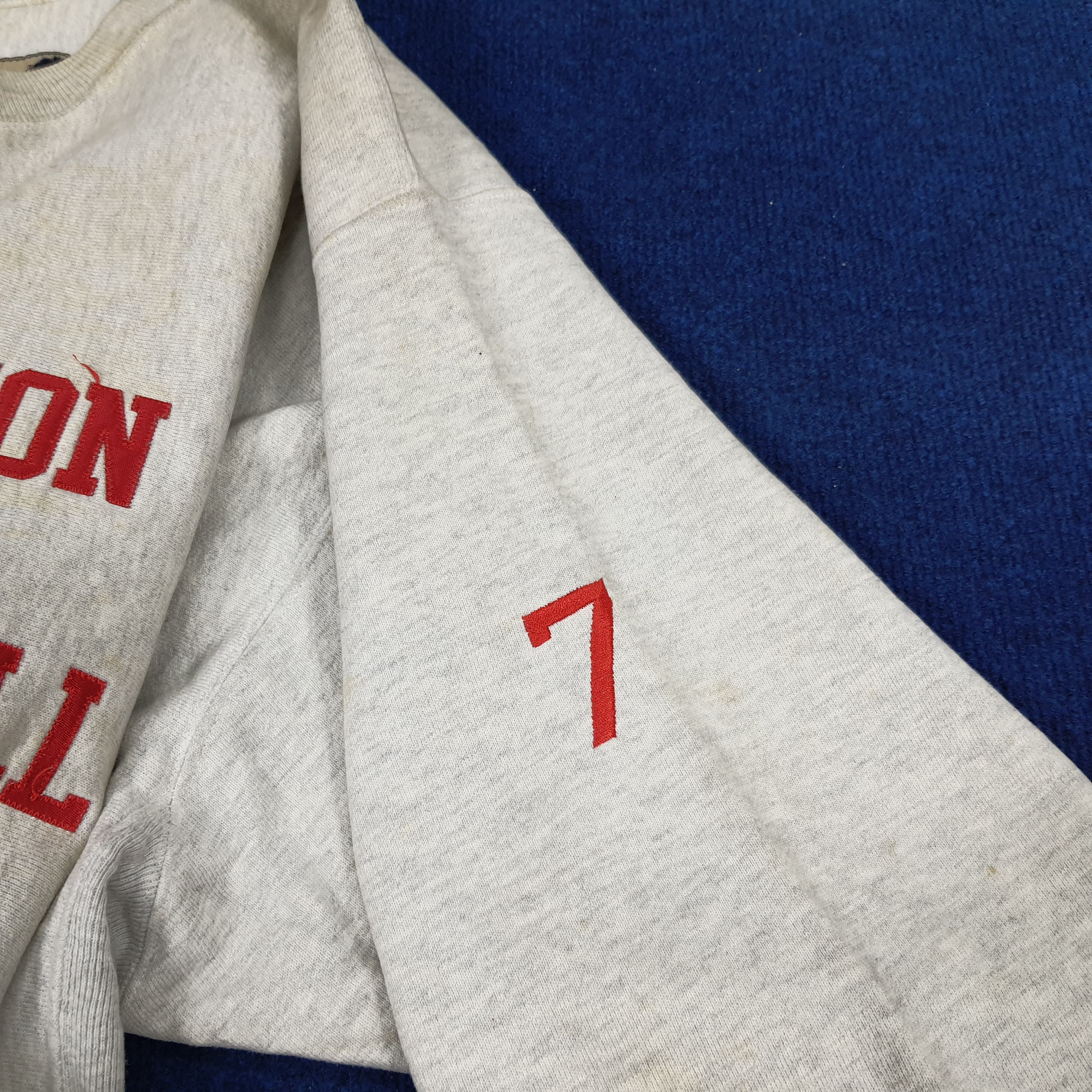 Champion × Vintage Vintage Visitation Volleyball Sports Sweatshirts Size US L / EU 52-54 / 3 - 7 Thumbnail