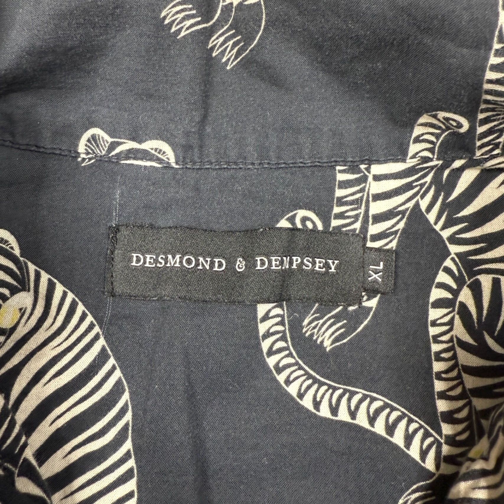 Vintage Desmond Dempsey Pajama Top Shirt XL Black Men Brevity? Size US XL / EU 56 / 4 - 2 Thumbnail