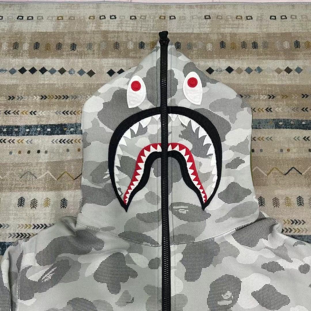 Bape BAPE CAMO SHARK FULL ZIP HOODIE Size US XL / EU 56 / 4 - 2 Thumbnail