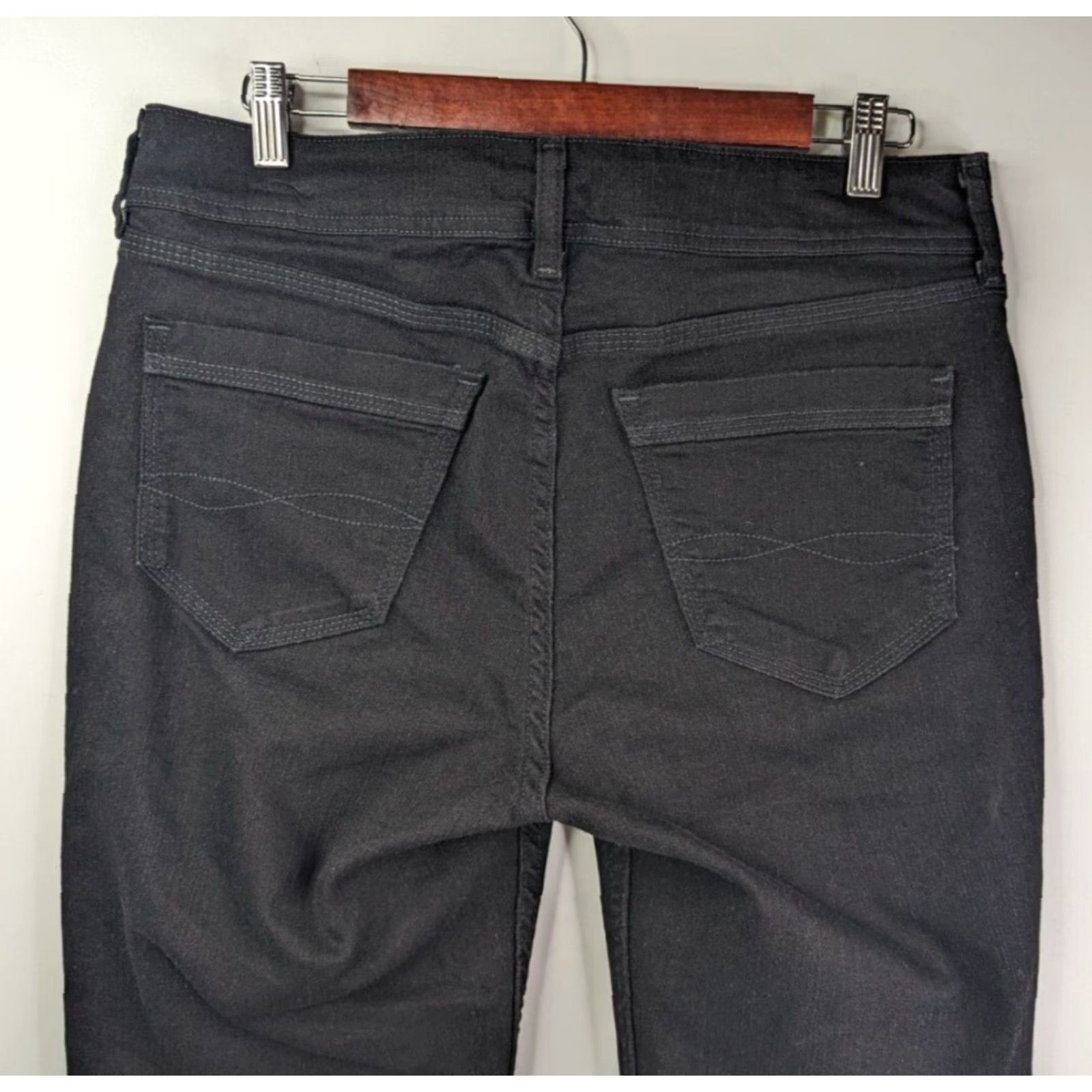 Lee Riders by Lee Jeans Black Denim Bootcut 12P Petite Mid Rise 28in Pocket 5-Pocket DesignStretch Womens Jeans Size 34" / US 12 / IT 48 - 5 Thumbnail