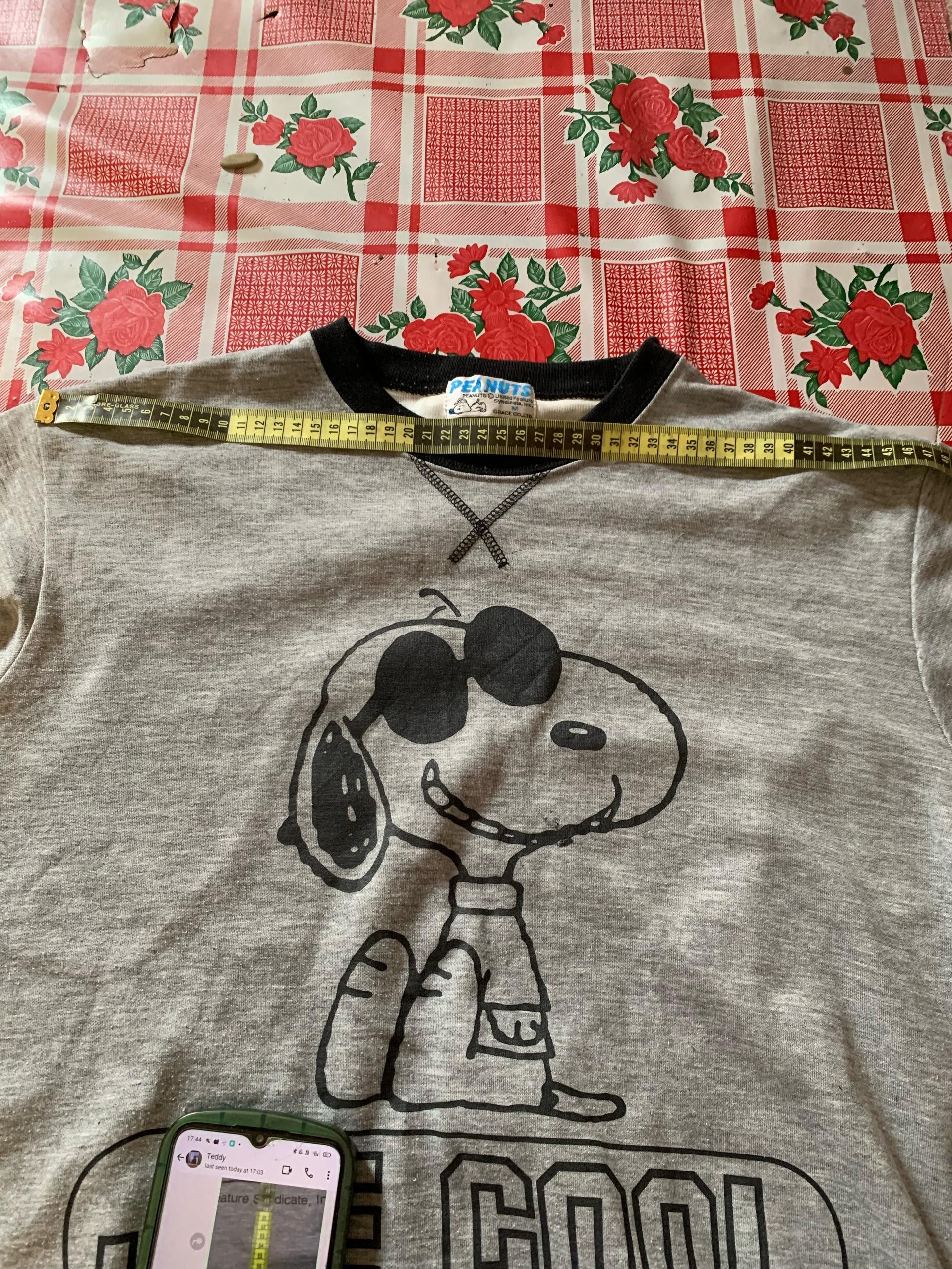 Vintage JOE COOL SNOOPY double LONG SLEEVE Size US L / EU 52-54 / 3 - 4 Thumbnail