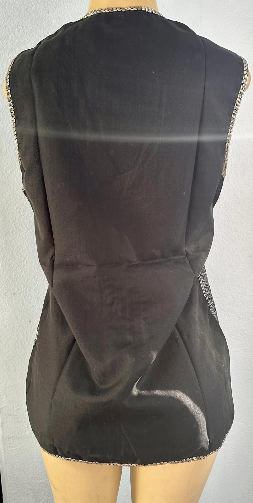 Designer Sequin Vest Silver Size 8 only Size M / US 6-8 / IT 42-44 - 2 Thumbnail