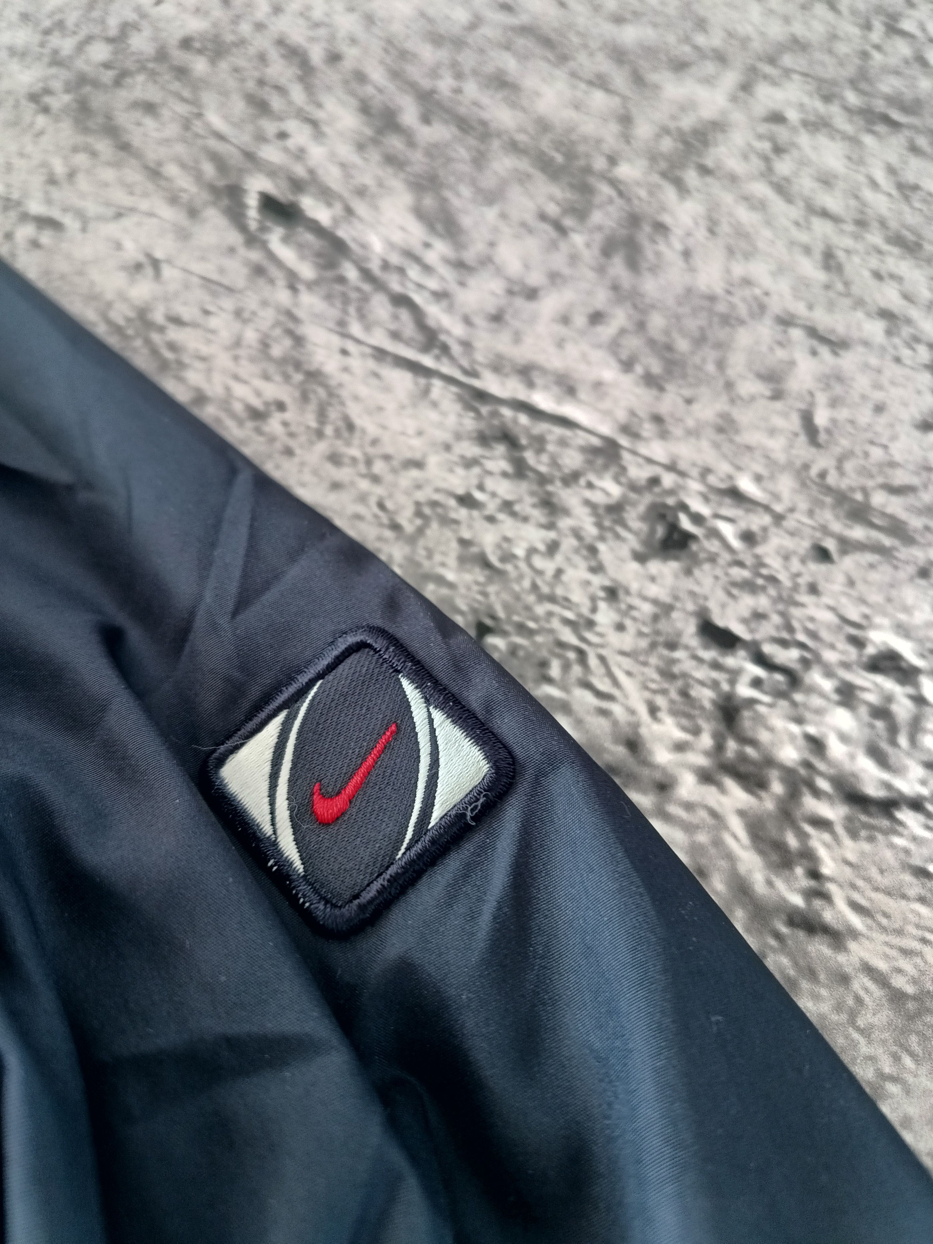 Nike × Vintage Vintage Nike 00s Light Jacket Size US S / EU 44-46 / 1 - 2 Thumbnail