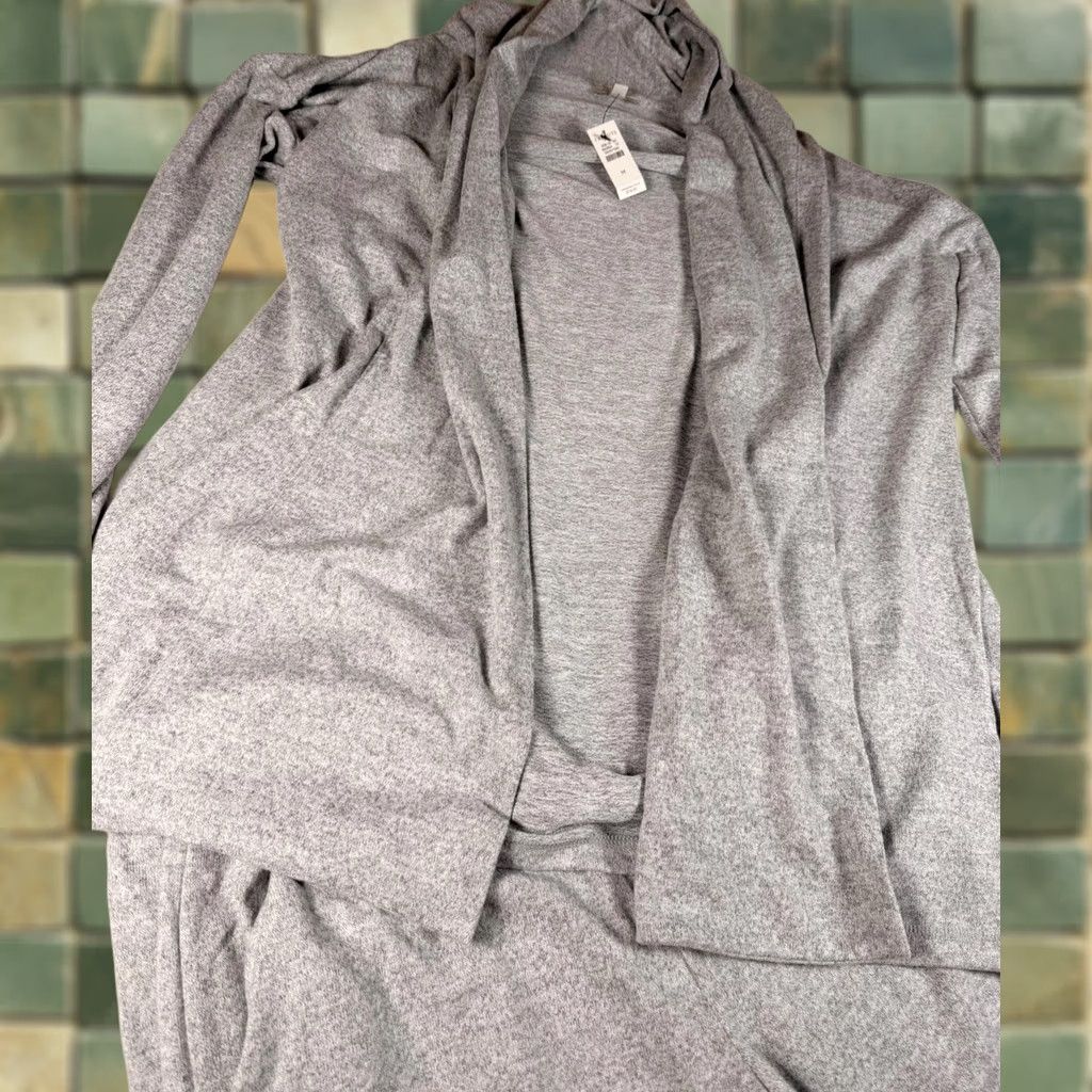 Talbots Talbots Lounge Set Womens M Gray Knit Cardigan Open Front Wide Leg Pants Set/Outfit/Two-Piece Casual Lounge Wear Size M / US 6-8 / IT 42-44 - 1 Thumbnail