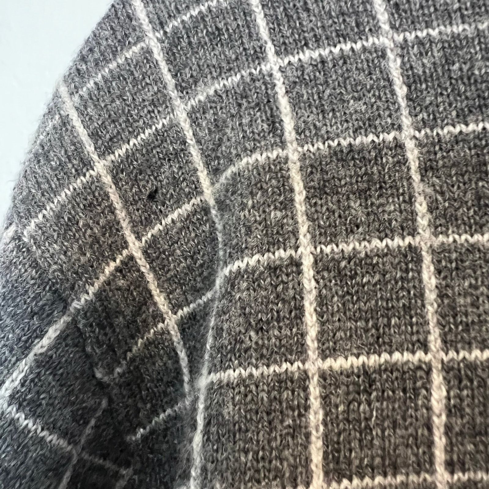 Polo Ralph Lauren Polo Golf Ralph Lauren Wool Gray Plaid Sweater Mens Size M Size US M / EU 48-50 / 2 - 9 Thumbnail