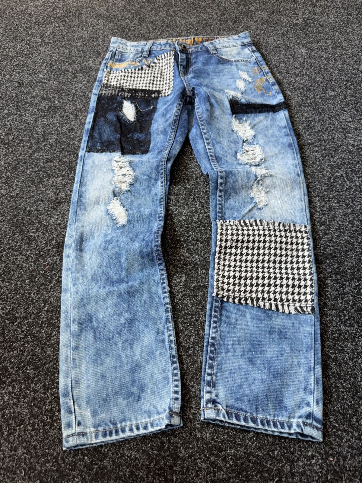 Desigual Retro 00s Vintage Desigual Patchwork Distressed Jeans Size 27" / US 4 / IT 40 - 1 Thumbnail