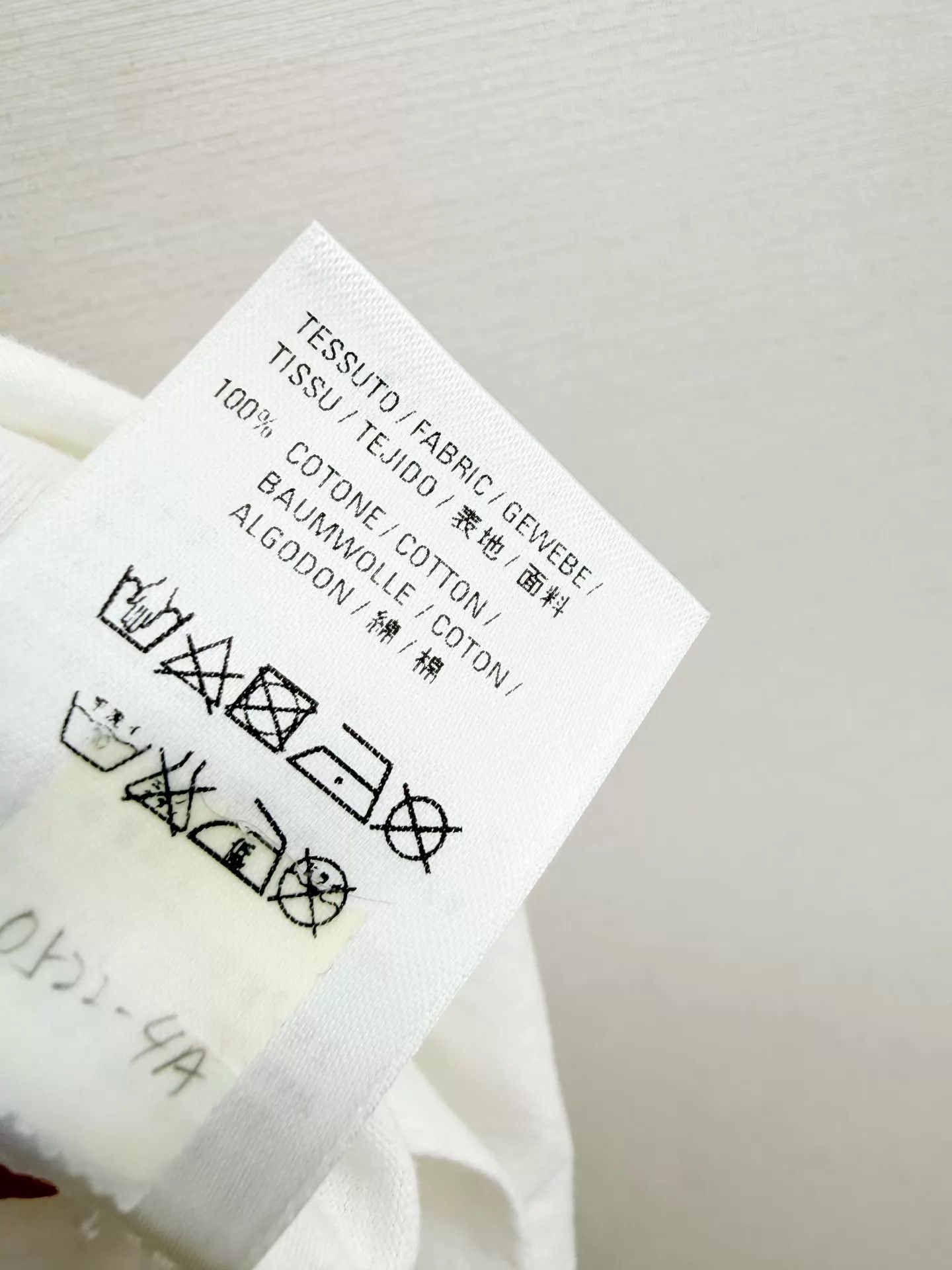 Balenciaga Balenciaga Short Sleeve Tee XL Worn Once Authentic Size XL / US 12-14 / IT 48-50 - 6 Thumbnail