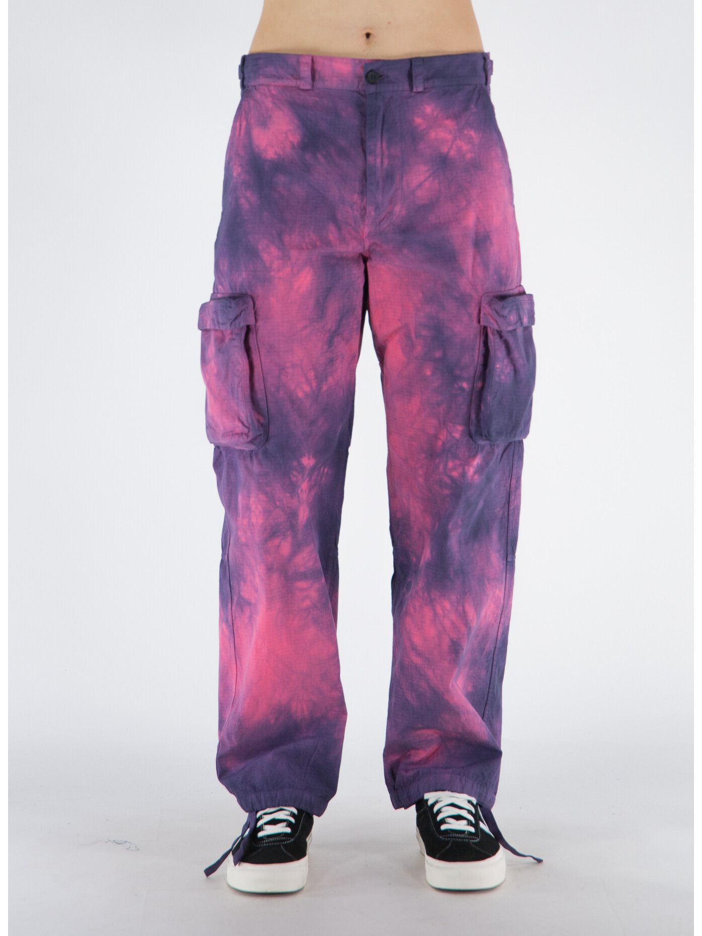o1y0225 Logo Cargo Pant in Pink/Midnight Blue