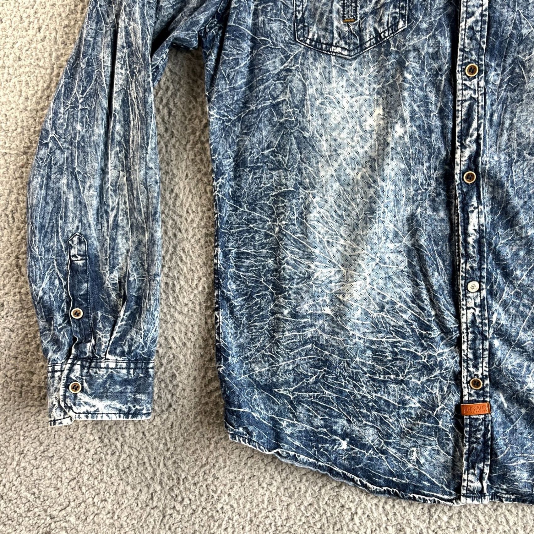 Buffalo David Bitton Buffalo David Bitton Shirt Mens Extra Large Blue Denim Button Up Samario Preppy Size US XL / EU 56 / 4 - 7 Thumbnail