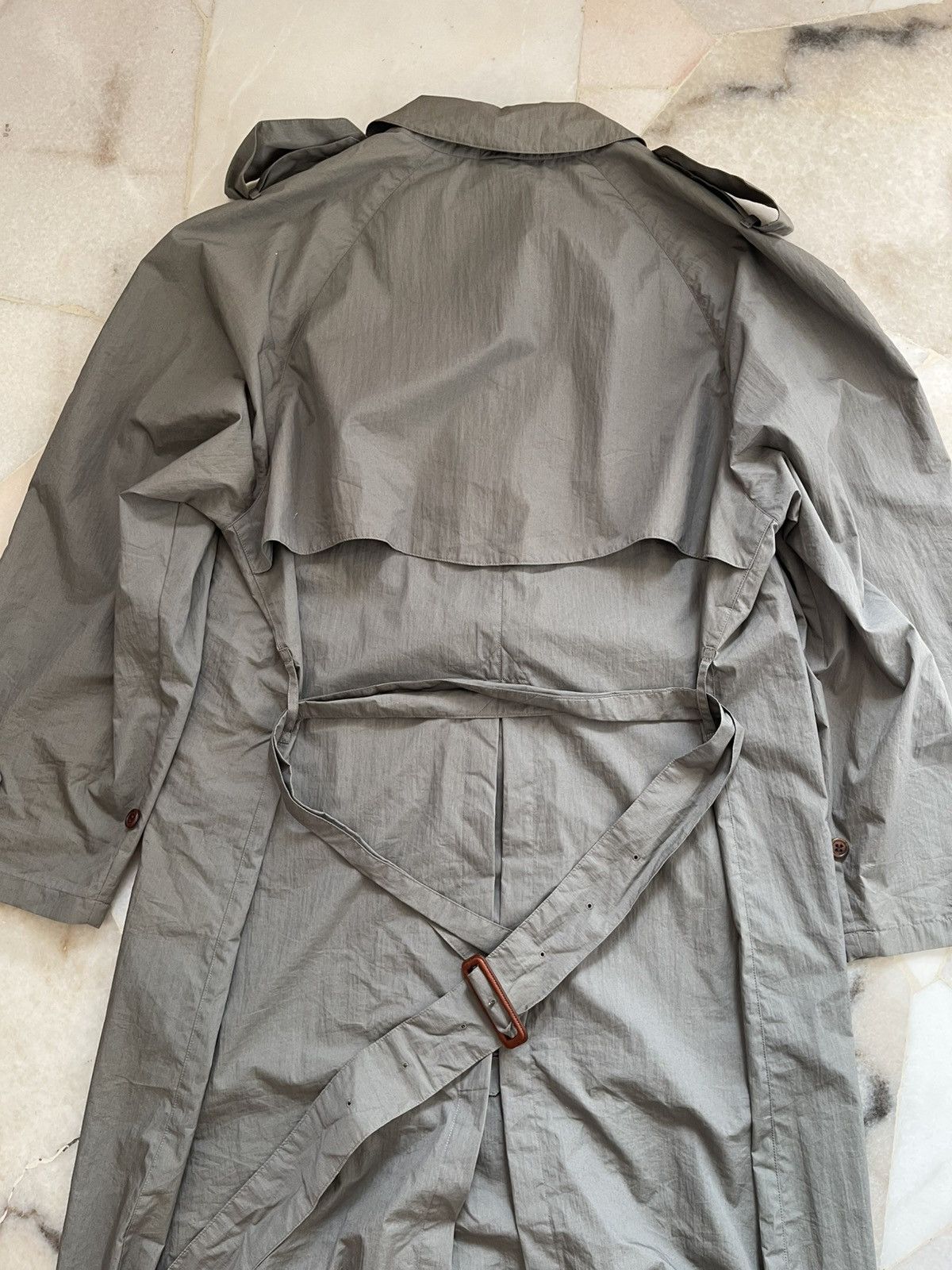 Burberry Vintage Burberry Nylon Long Coat b2 Size US L / EU 52-54 / 3 - 19 Thumbnail
