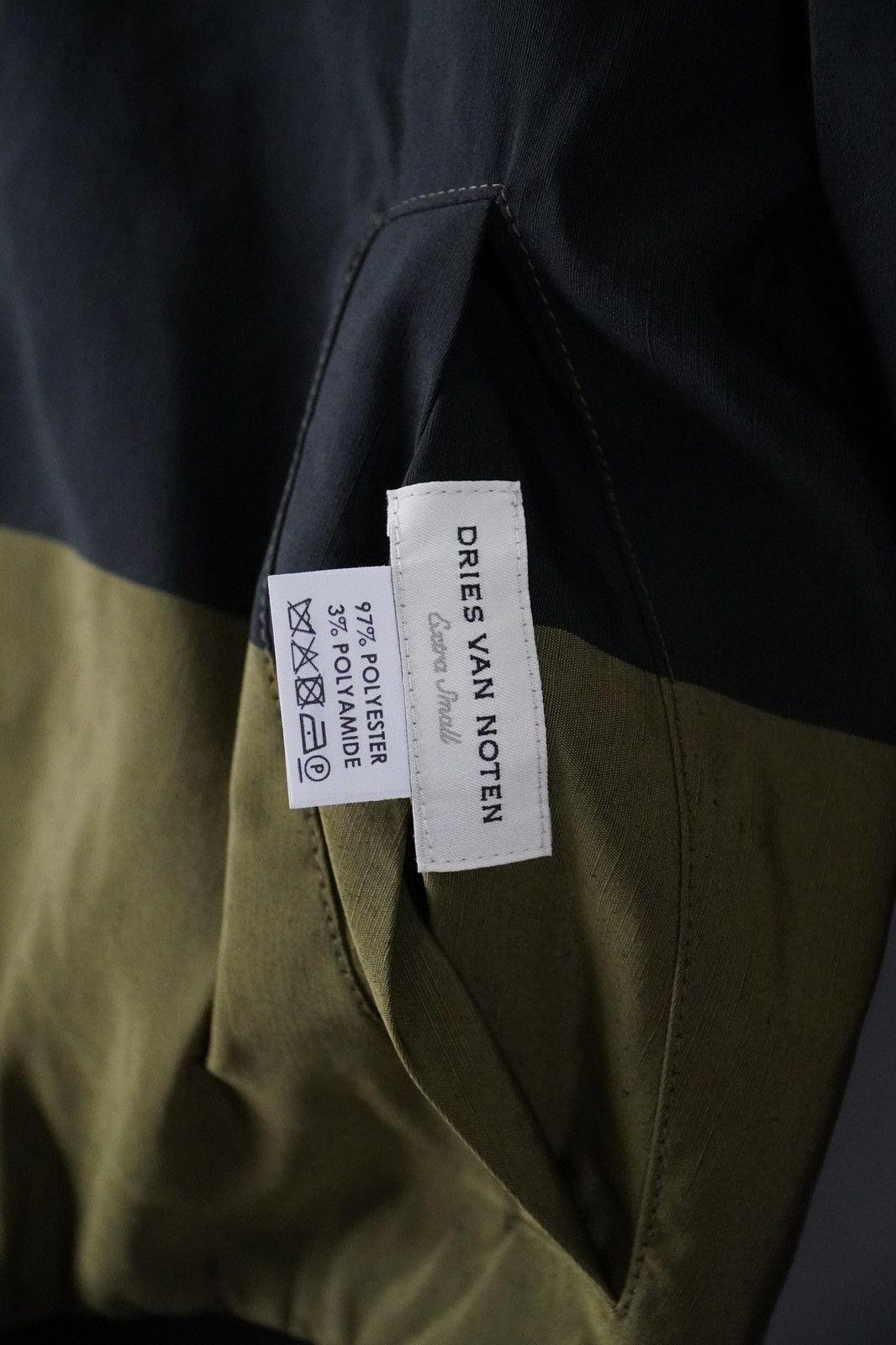 Dries Van Noten Dries Van Noten - Reversible Jacquard Floral Pattern Bomber Size US XS / EU 42 / 0 - 18 Thumbnail