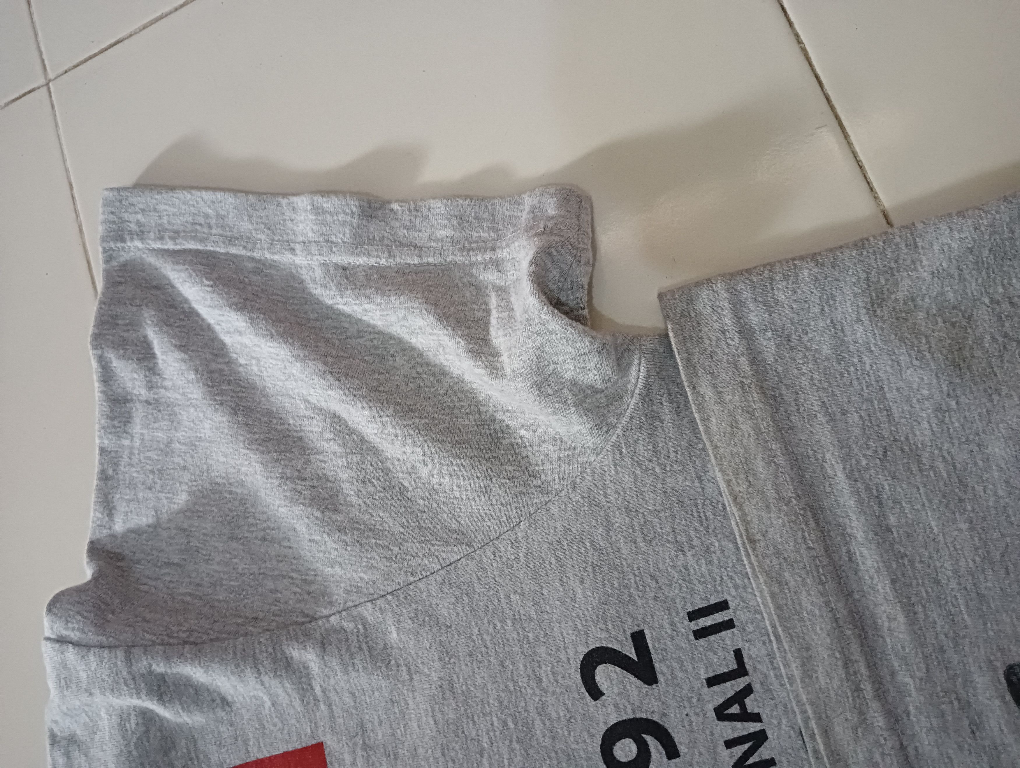 Band Tees × Vintage Vintage '92 Tour Tee | Pearl Jam "ten" UK Tour - feb '92 Size US L / EU 52-54 / 3 - 3 Thumbnail