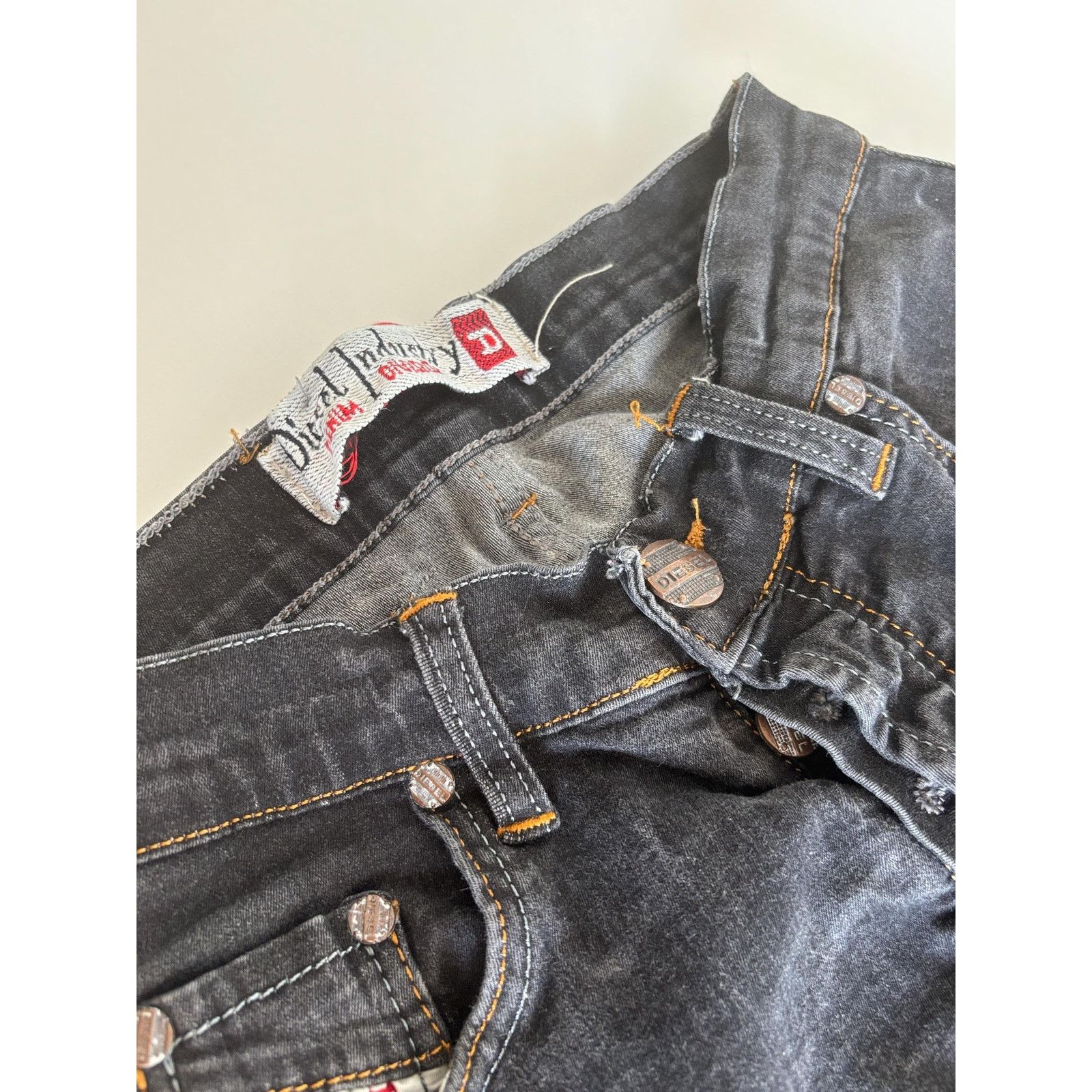 Diesel Diesel Industry Jeans W31 Black Made in Italy Low Rise Y2K Size US 31 - 2 Thumbnail