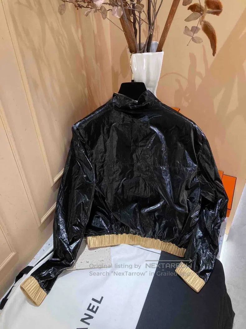 Chanel Chanel Black and gold glitter waisted jacket Size S / US 4 / IT 40 - 2 Thumbnail