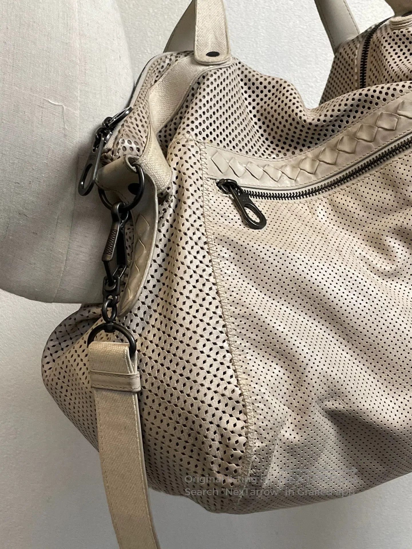 Bottega Veneta Bottega Veneta Women's Travel Tote Bag. Size ONE SIZE - 6 Thumbnail