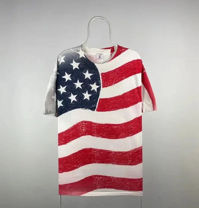Band Tees Delta American flag T-shirt made in USA size XLarge Vintage Size US XL / EU 56 / 4 - 1 Thumbnail