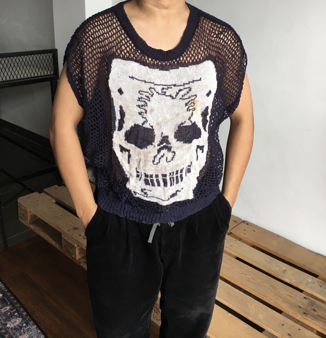 20471120 × If Six Was Nine Y2K skull navy fishnet sleeveless Size M / US 6-8 / IT 42-44 - 1 Thumbnail