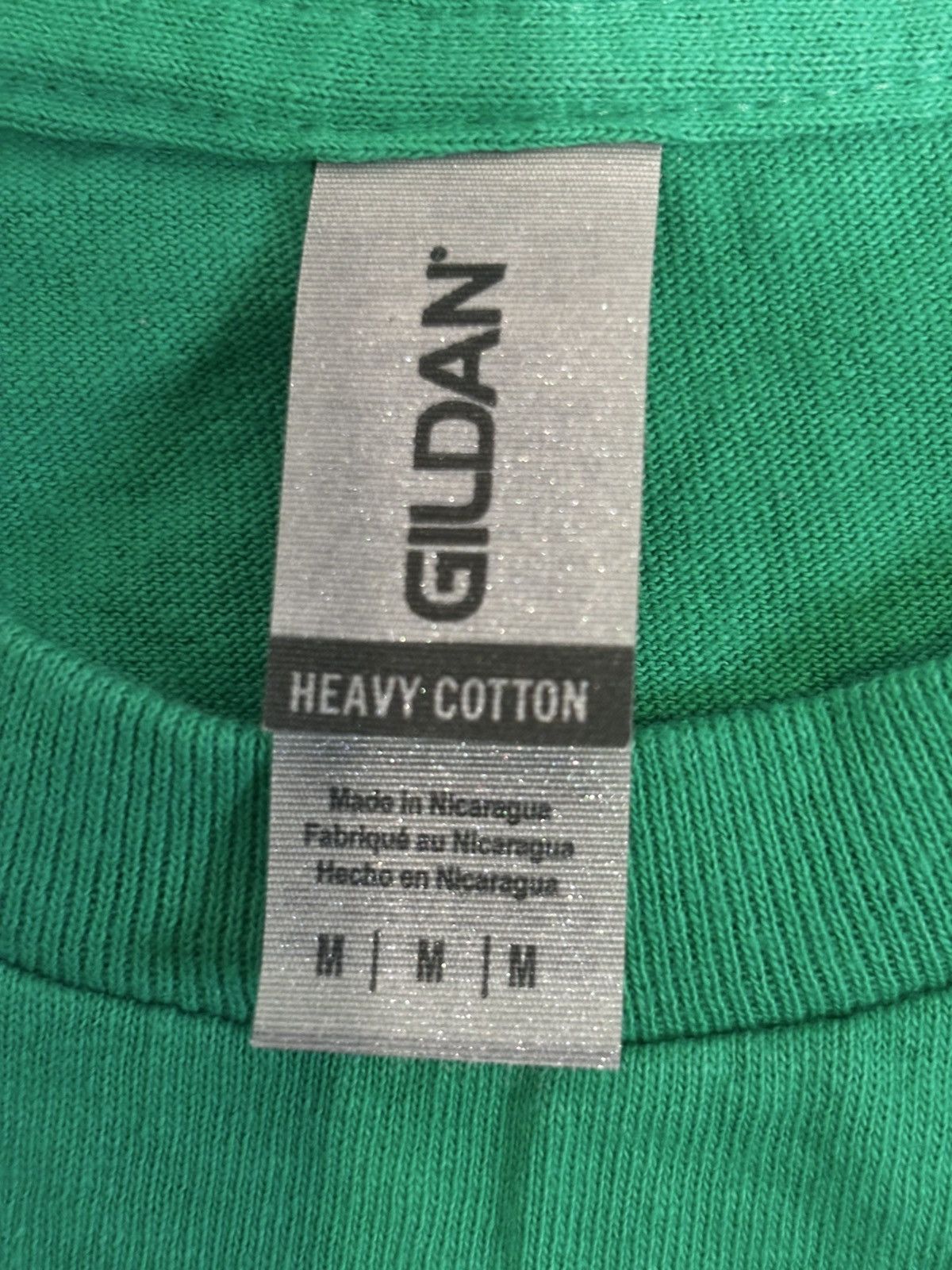 Gildan 2 red & green Tshirts.mt3994 Size US XS / EU 42 / 0 - 10 Thumbnail