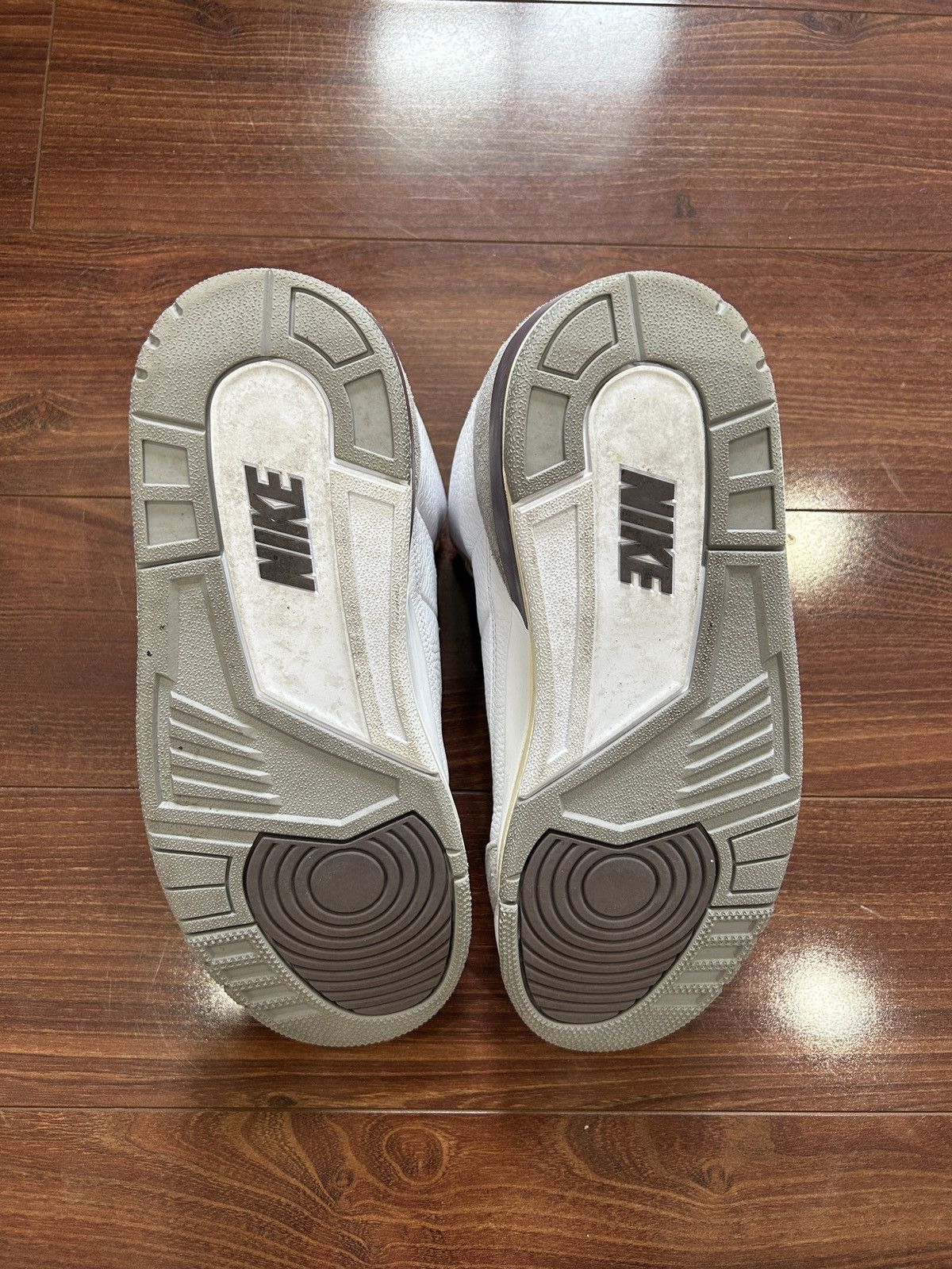 A Ma Maniere × Nike Air Jordan 3 A ma maniere Size US 10.5 / EU 43-44 - 5 Thumbnail