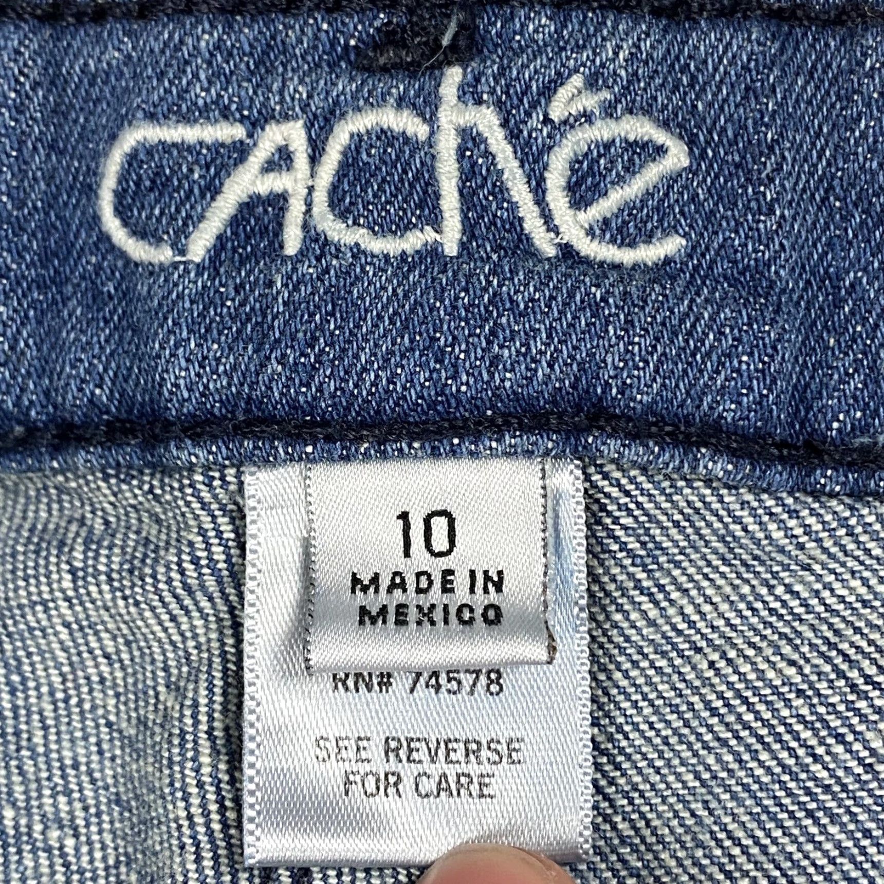 Vintage VINTAGE Cache Cow Print Cropped Jeans Womens Size 10 Blue Western Size 32" / US 10 / IT 46 - 4 Thumbnail