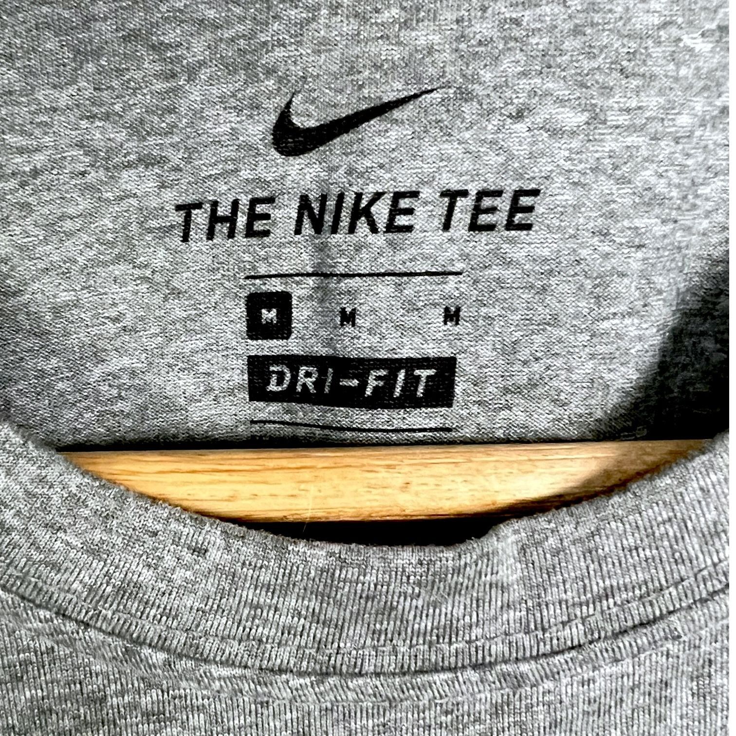 Nike NWT Men's LA Rams Training Day 2024 Dri-Fit - Size M - $40 Size US M / EU 48-50 / 2 - 2 Thumbnail