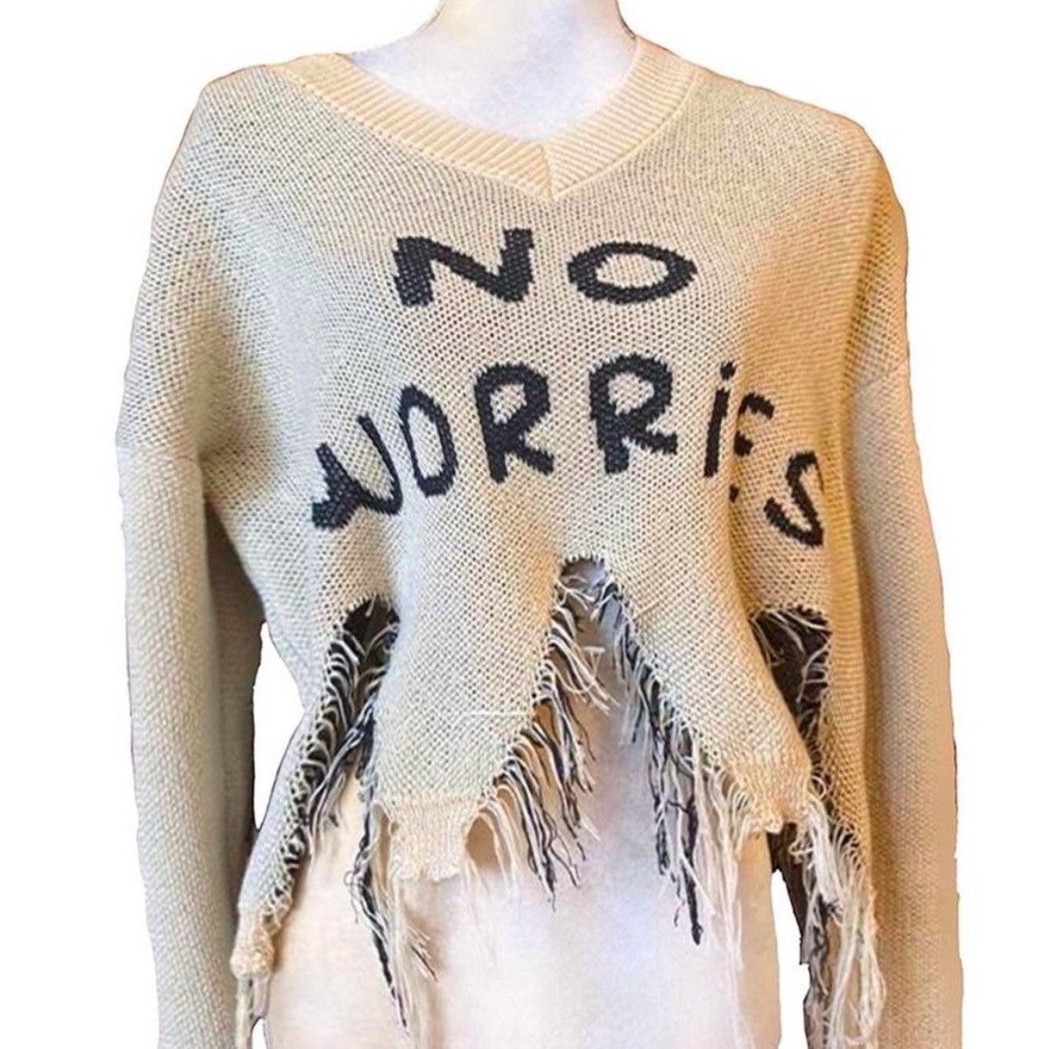 Designer × Other NWT, Women's Fringe Hem “No Worries” Crop Top Size M / US 6-8 / IT 42-44 - 4 Thumbnail