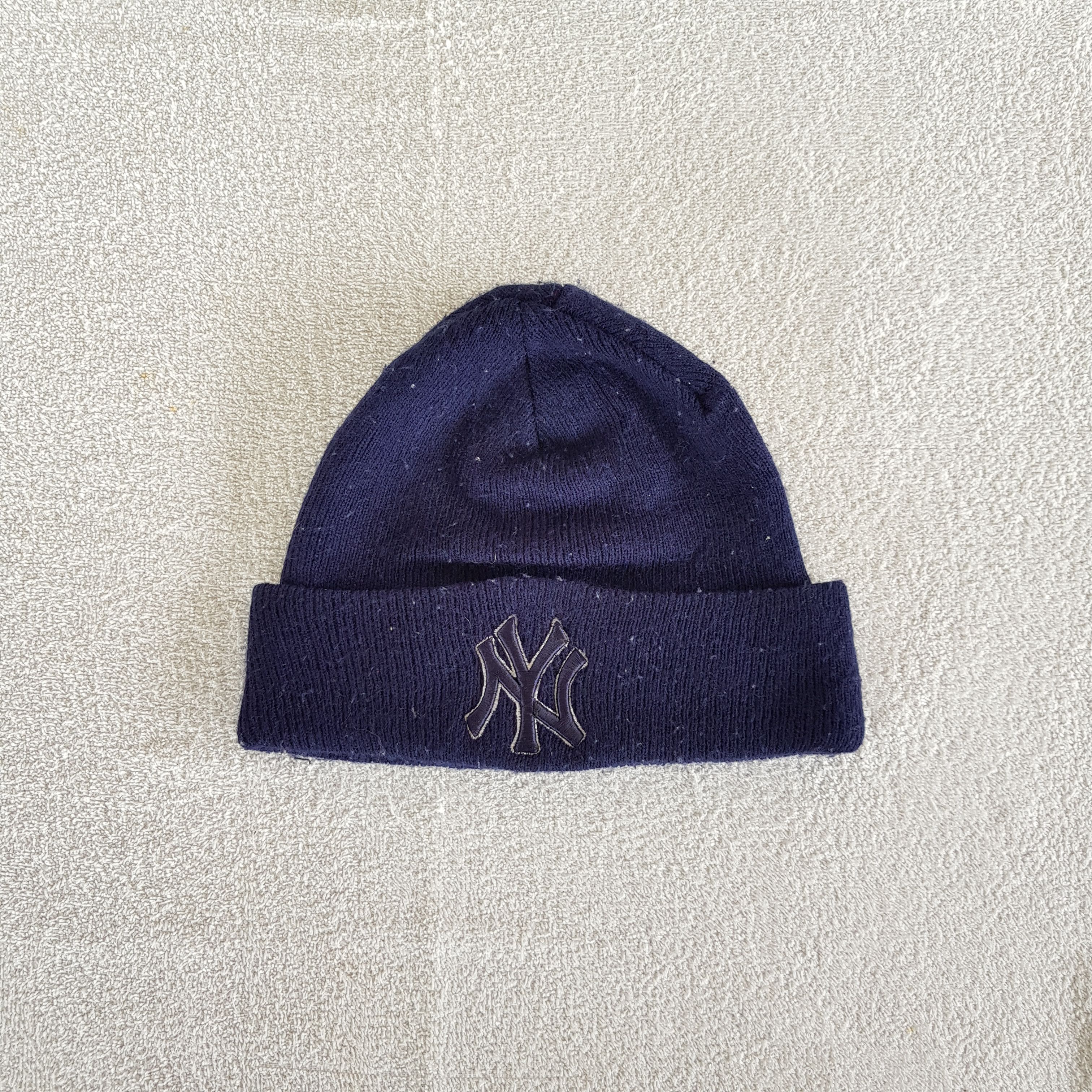 New York Yankees Vintage New York Yankees Beanie Snow Caps Hats Size ONE SIZE - 5 Thumbnail