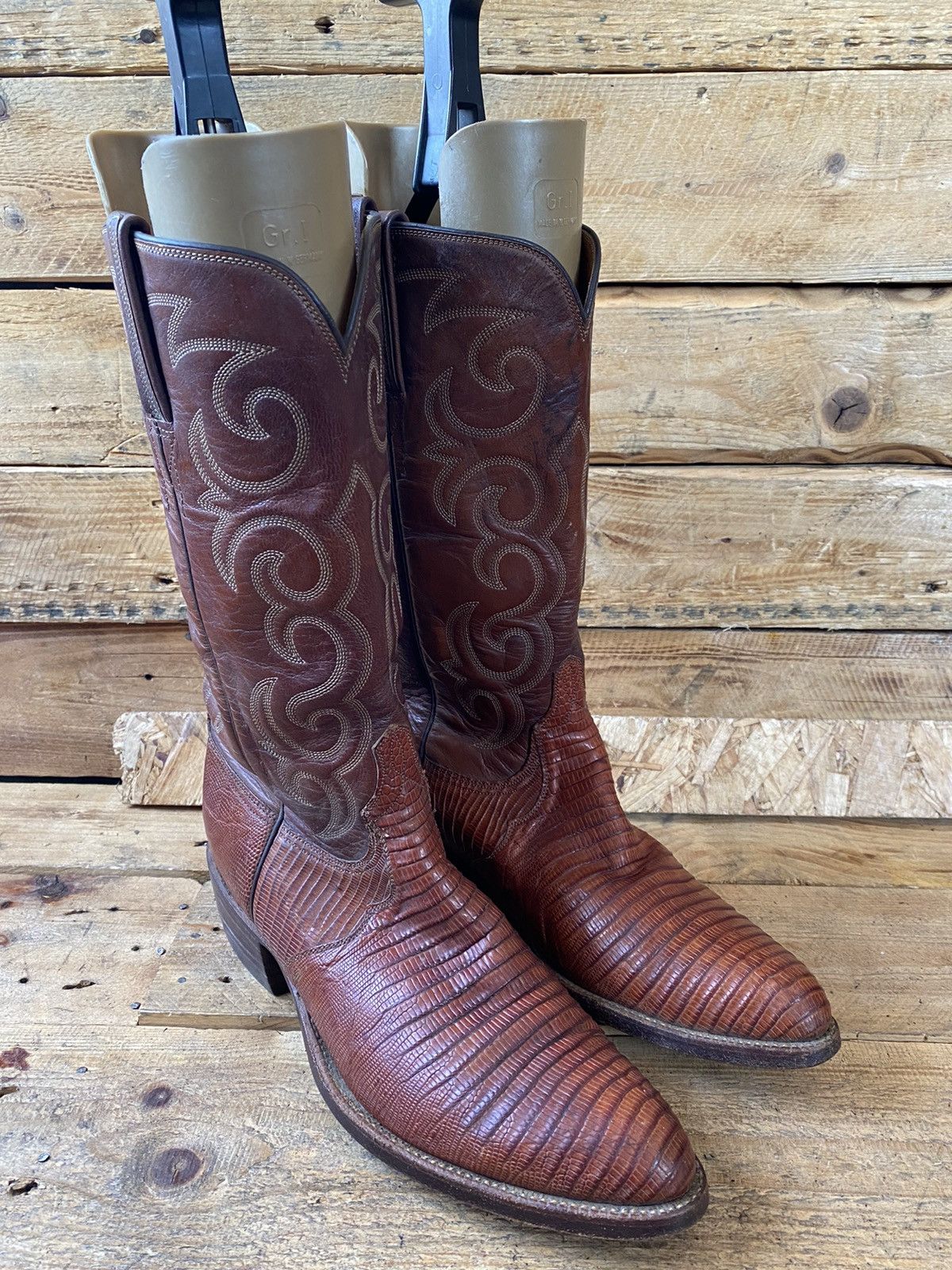 Lucchese × Vintage Lucchese brown leather western boots exotic skin, lizard sz8 Size US 8 / IT 38 - 7 Thumbnail