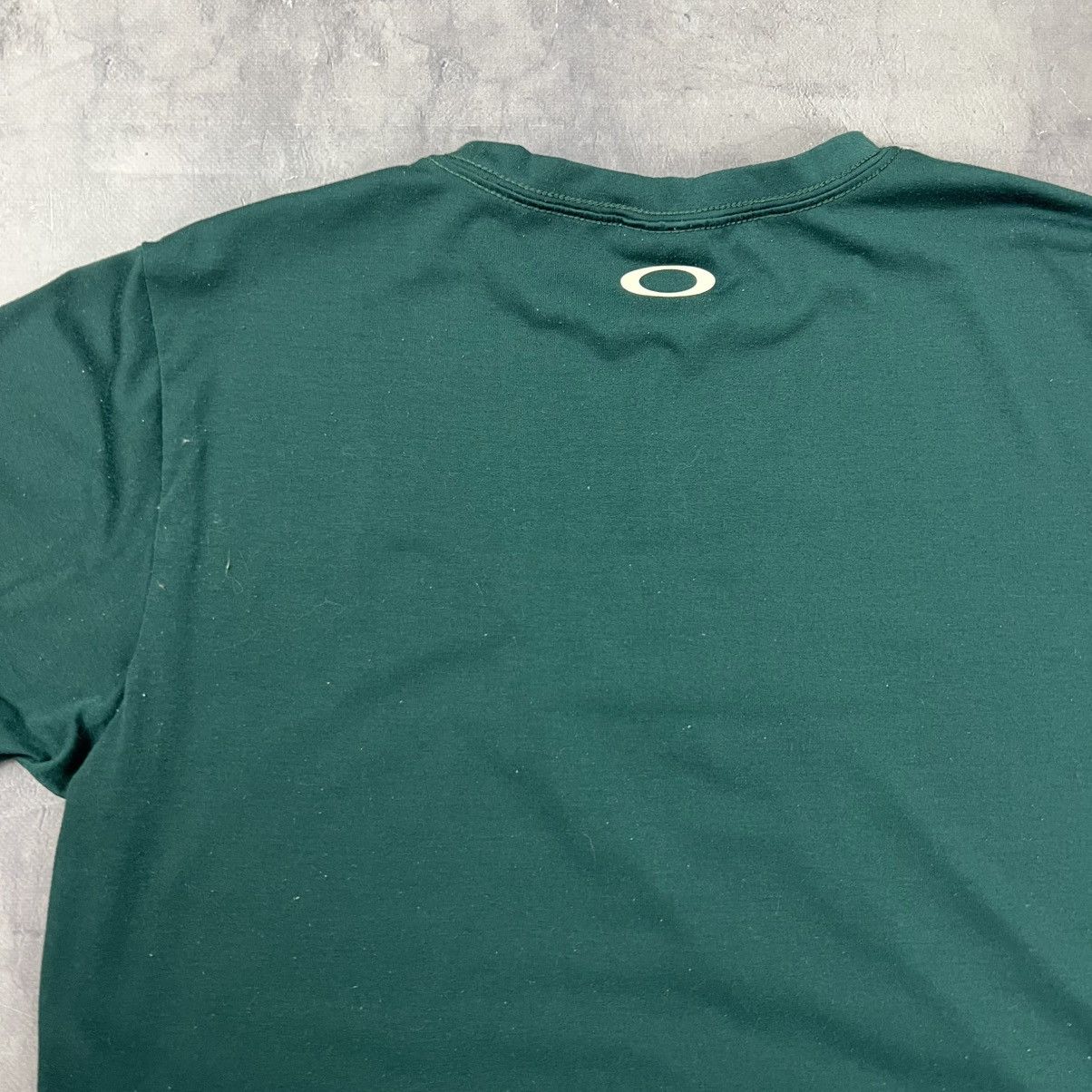 Vintage Rare! Oakley Perfomance Fit Spell Out Vintage Tee 00s Size US M / EU 48-50 / 2 - 12 Thumbnail
