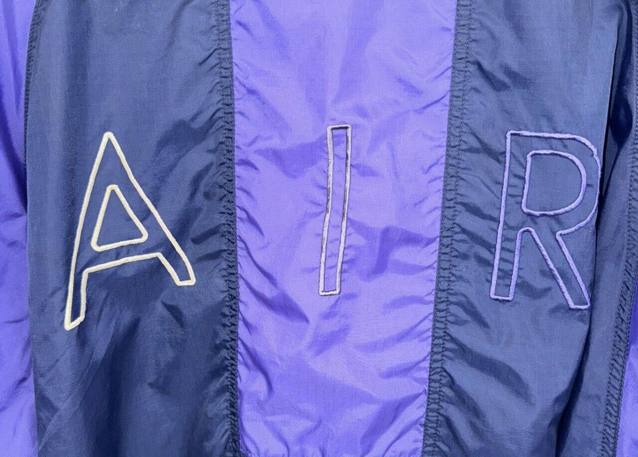 Nike Vintage Nike Air Embroidered 90s Track Jacket Windbreaker L Size US L / EU 52-54 / 3 - 3 Thumbnail
