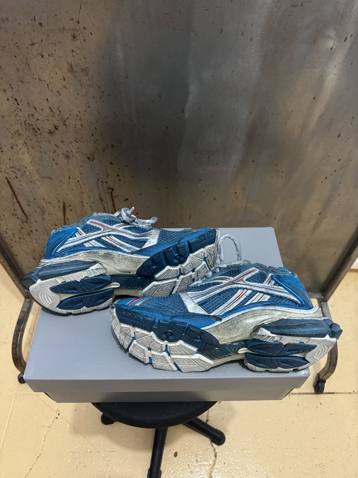 Balenciaga Balenciaga Runner - Marathon Blue/Silver Size US 8 / EU 41 - 7 Thumbnail