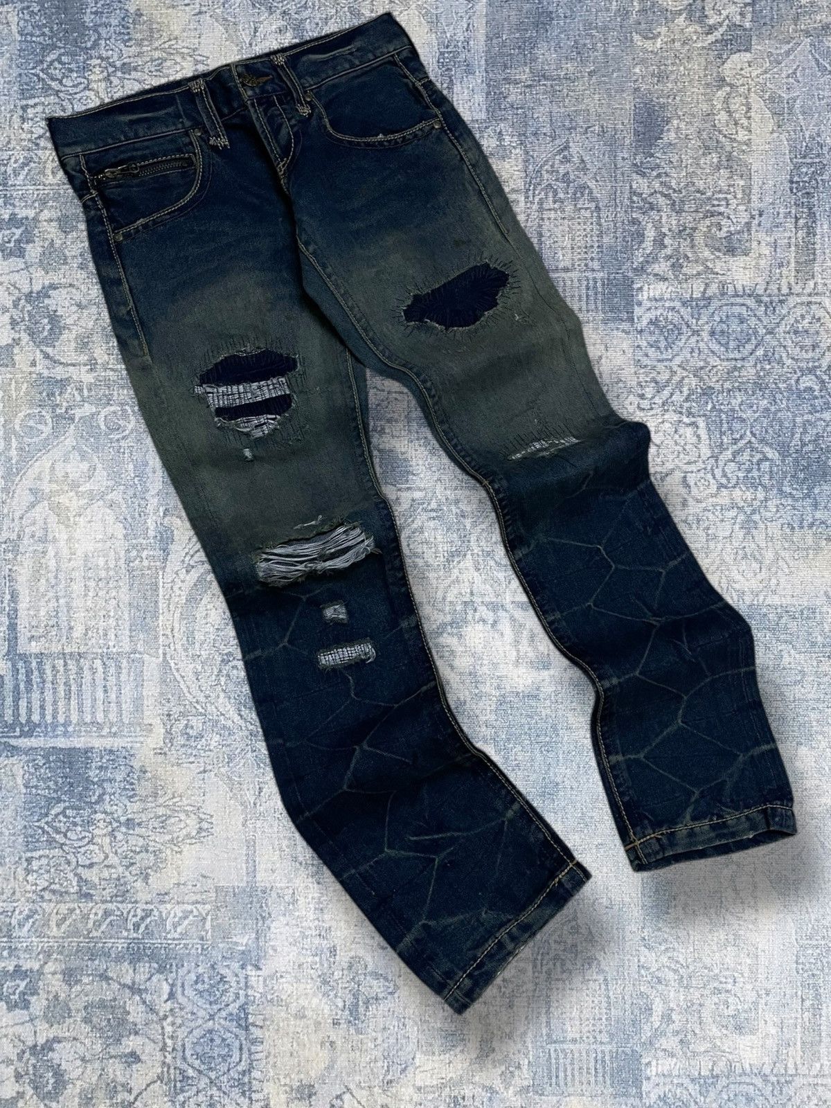 Le Grande Bleu (L.G.B.) Vintage 1990s Og Japan Designer Lagust Scab Distressed Denim Size US 30 / EU 46 - 2 Thumbnail