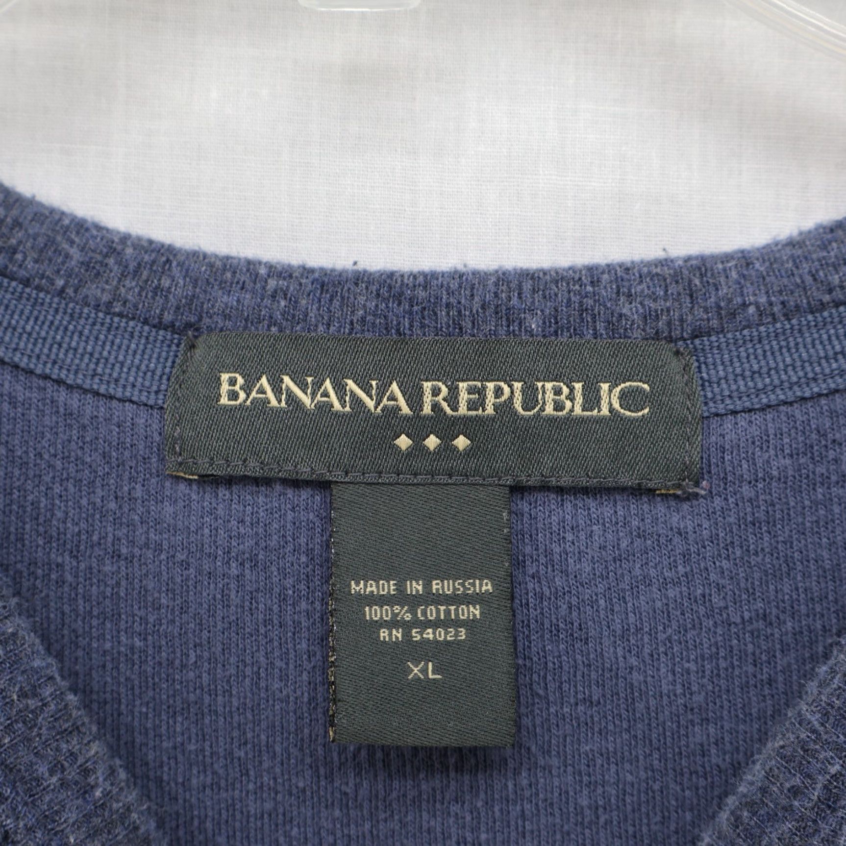 Banana Republic VINTAGE Banana Republic Sweater Men XL Blue Striped Knit Pullover Crew Neck Regular Fit 90s Preppy Y2K Mens Size US XL / EU 56 / 4 - 3 Thumbnail