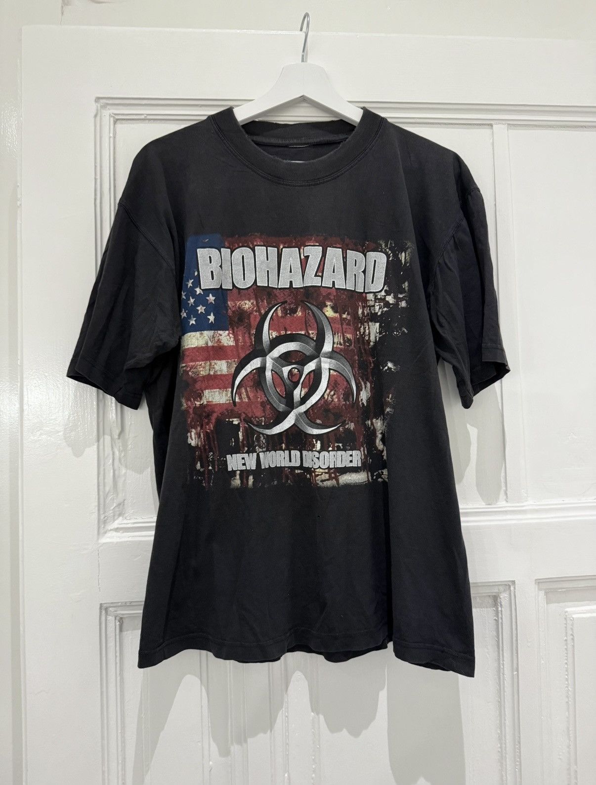 Vintage Biohazard vintage 1999 New World Disorder tour T-shirt Size US L / EU 52-54 / 3 - 1 Thumbnail