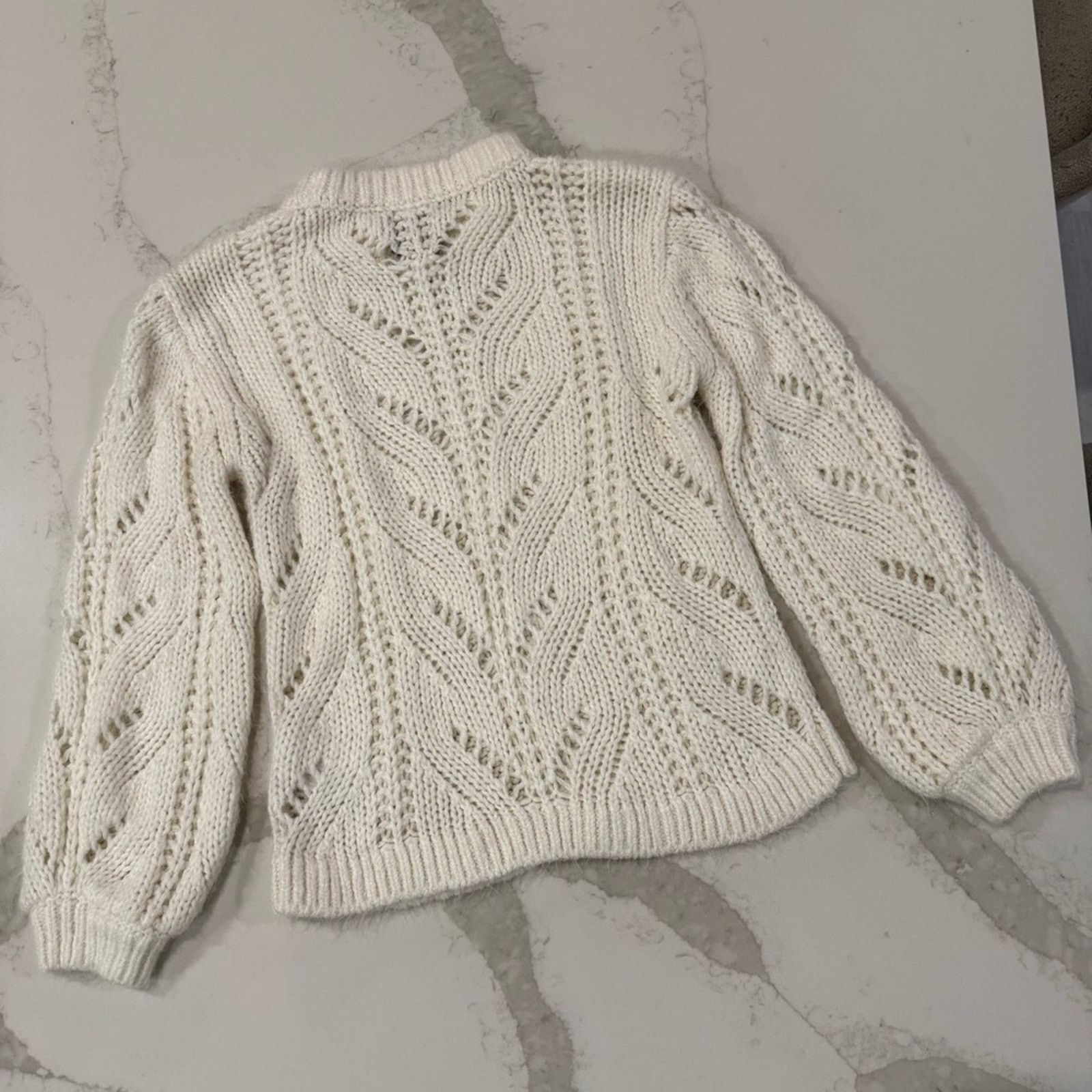 Abercrombie & Fitch Abercrombie & Fitch Chunky Cable Knit Sweater Womens Medium Size M / US 6-8 / IT 42-44 - 8 Thumbnail