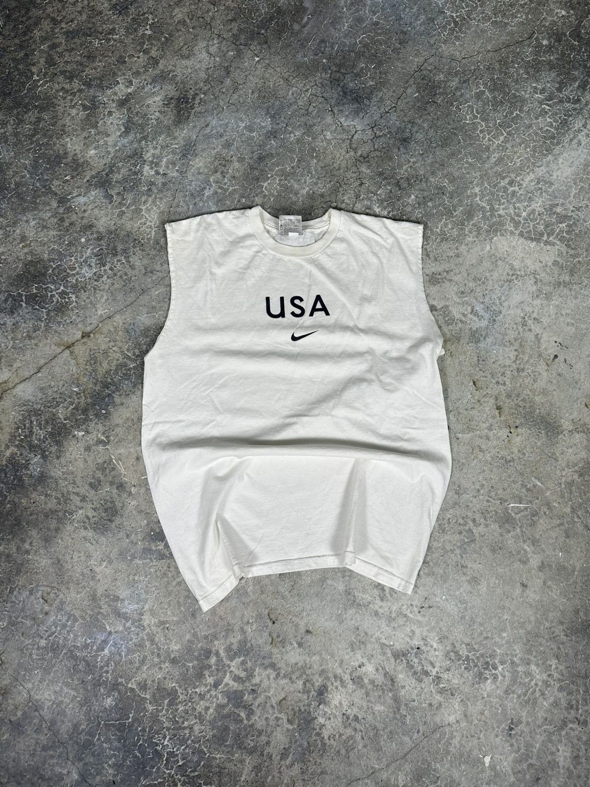 Vintage Nike USA cutoff