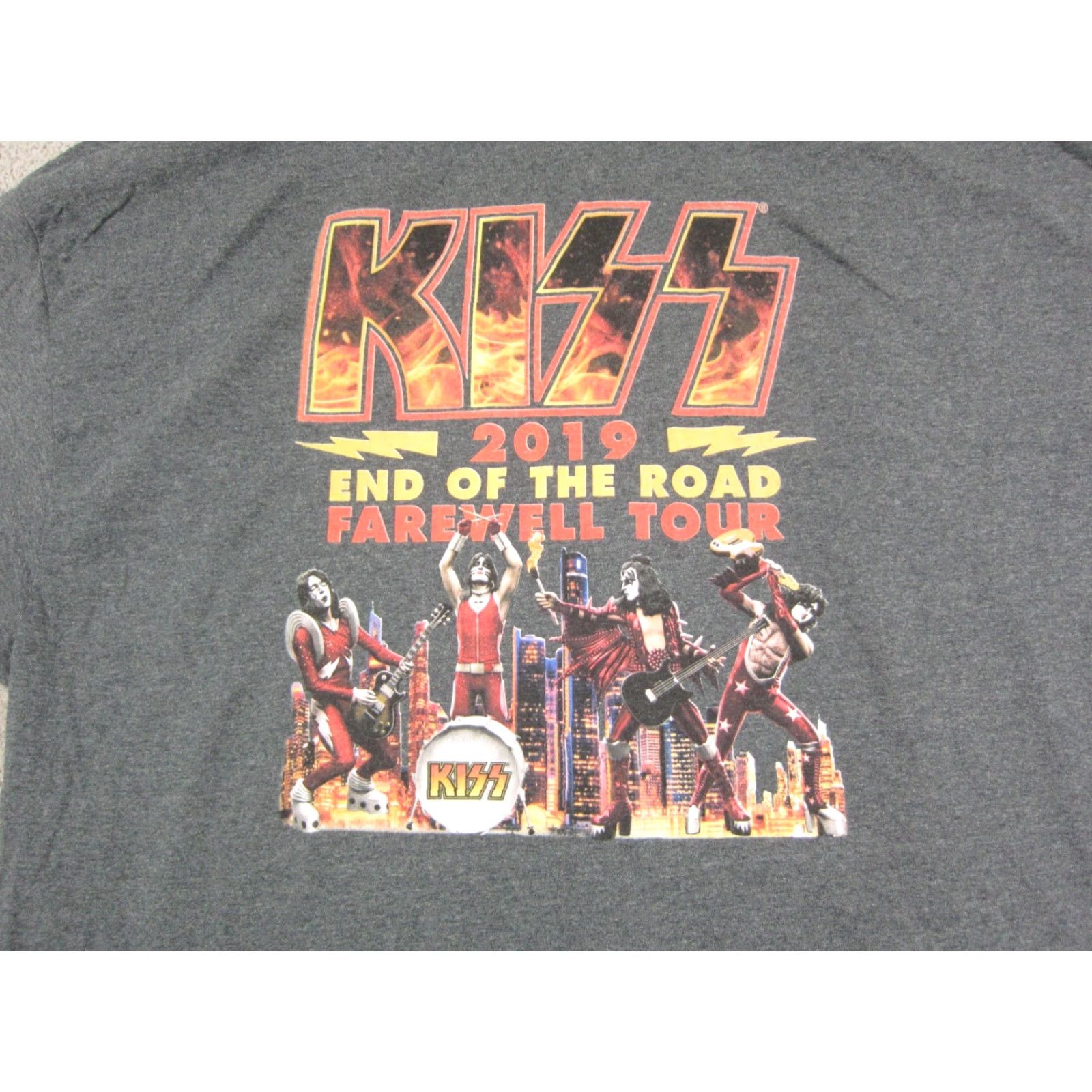 Gildan KISS Shirt Mens 3XL Gray 2019 End of the Road Farewell Tour Concert Y2k T-Shirt Logo Gildan Cotton Short Sleeve Crew Neck Regular Vintage: No Size US XXL / EU 58 / 5 - 2 Thumbnail